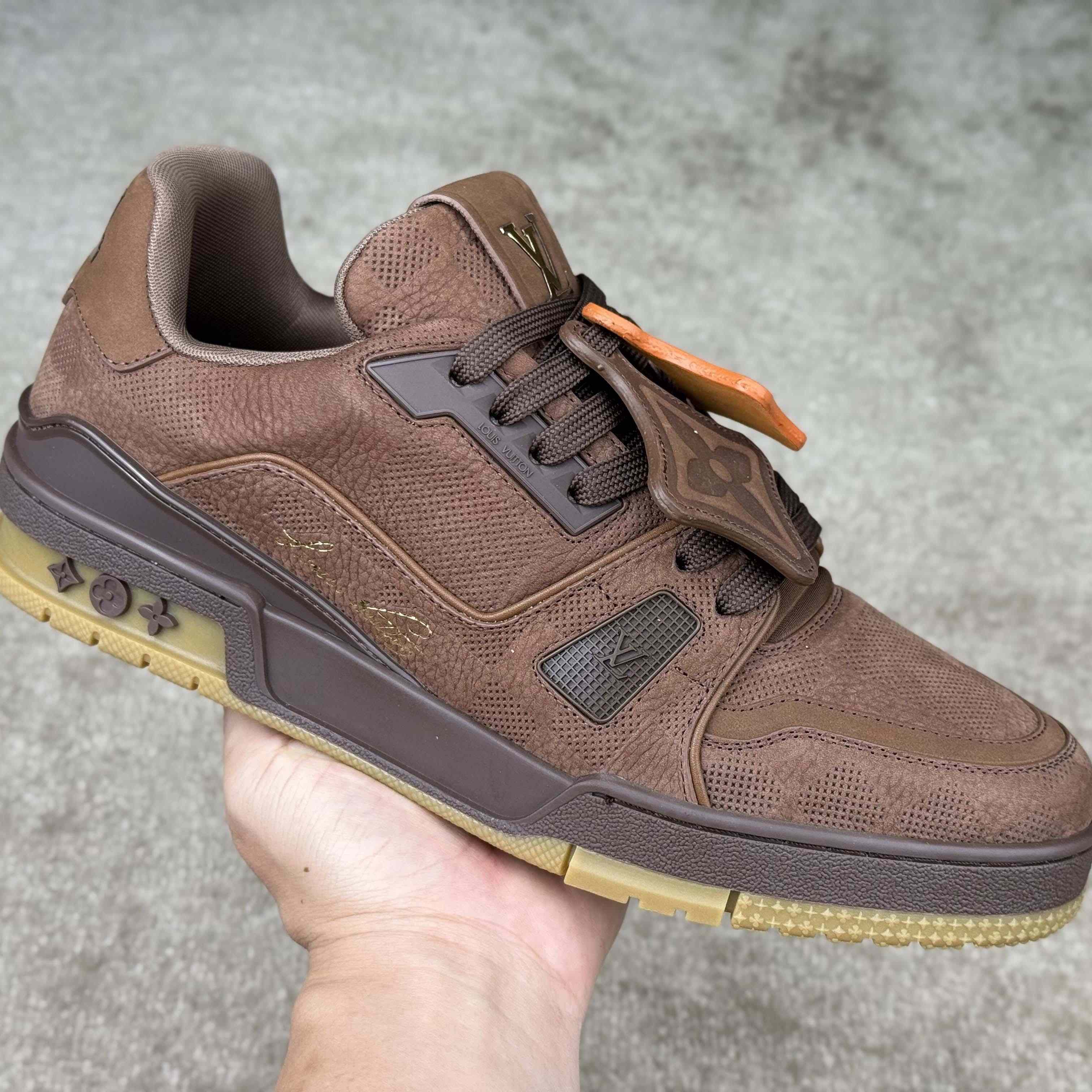 Louis Vuitton LV Trainer Sneaker   1AH641 - DesignerGu