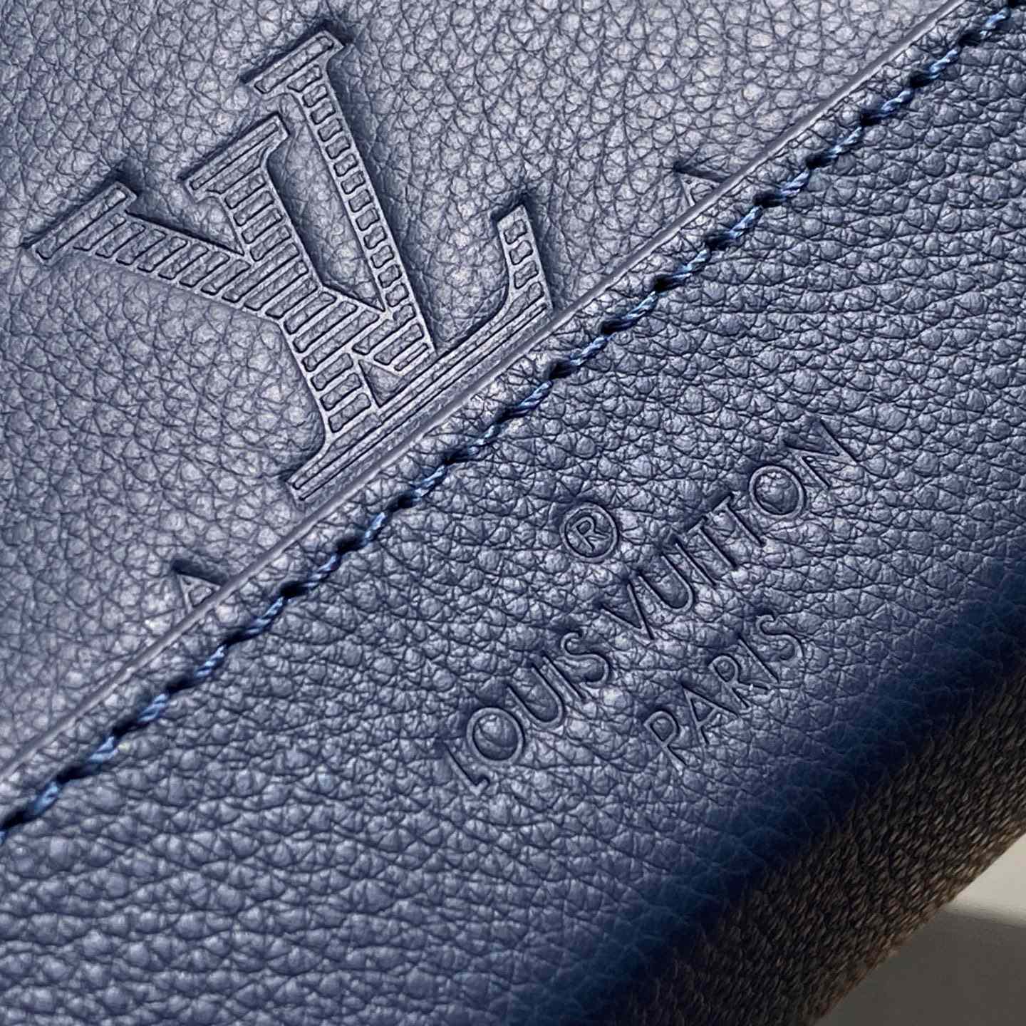 Louis Vuitton Duo Slingbag   M24467 - DesignerGu