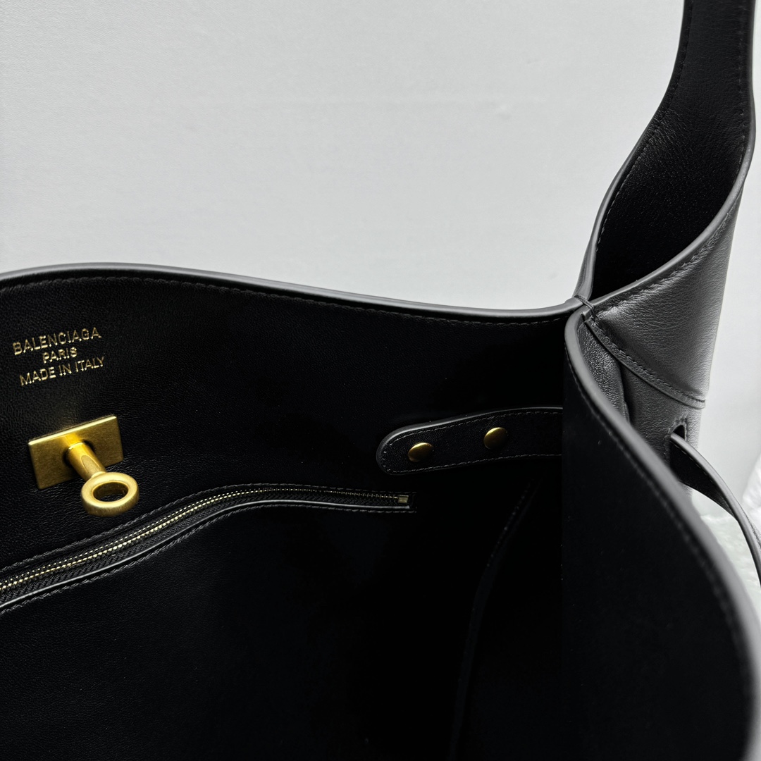 Balenciaga Bel Air Hobo Bag Large In Black  - DesignerGu