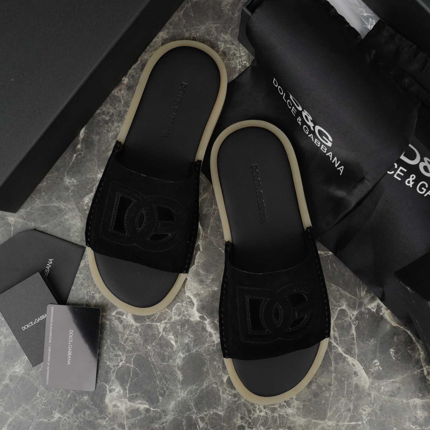 Dolce & Gabbana Suede Sliders - DesignerGu
