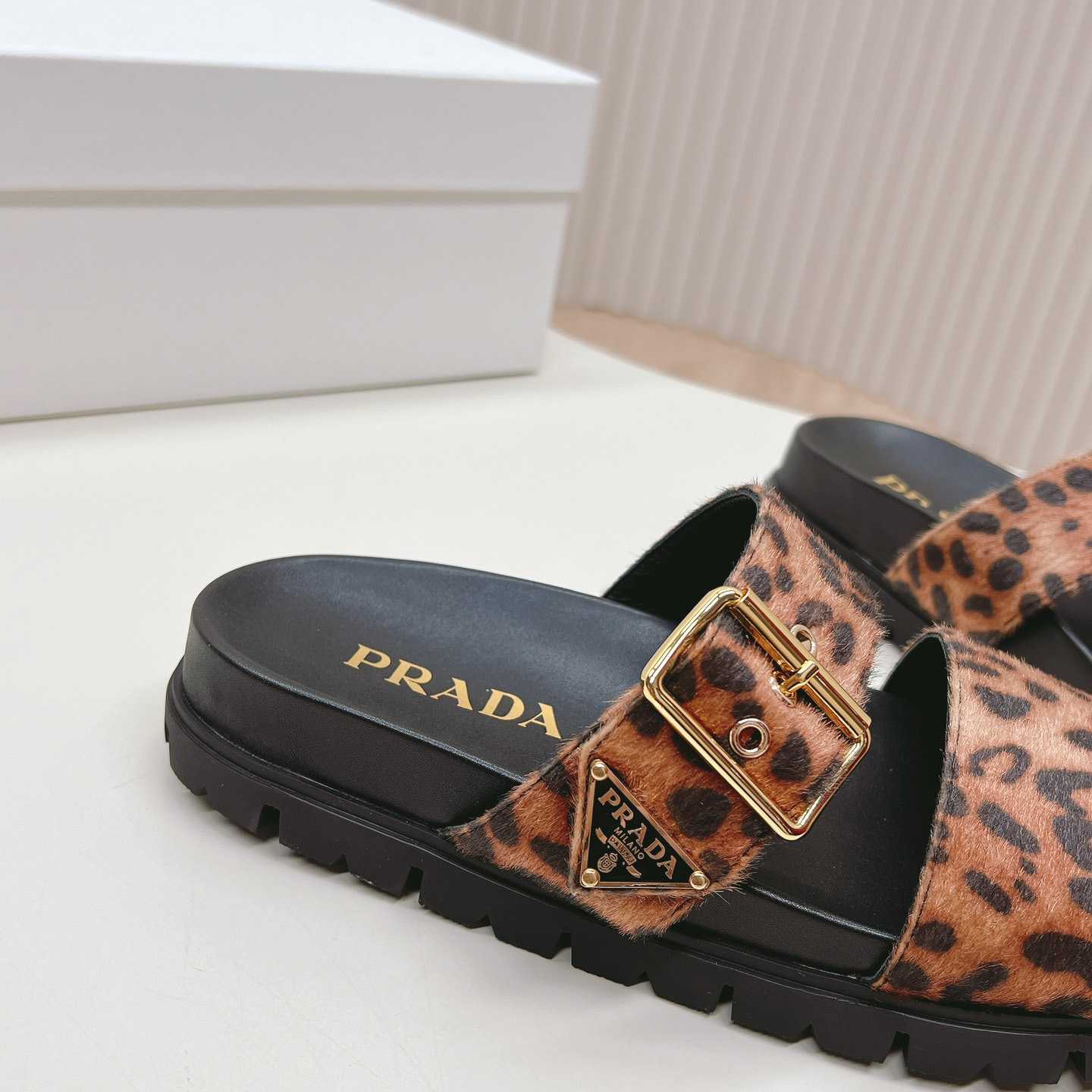 Prada Printed Leather Slides - DesignerGu