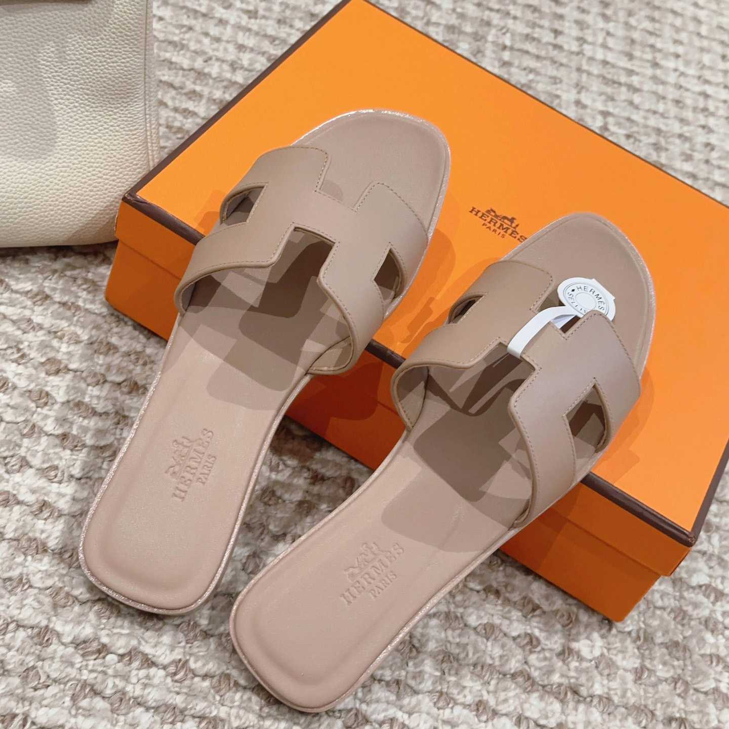 Hermes Oran Sandal - DesignerGu