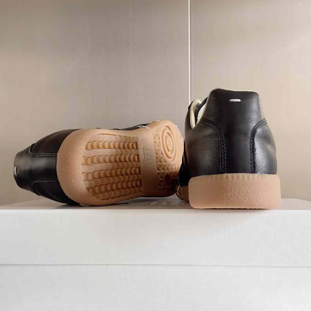 Maison Margiela Wmns Replica Low 'Paint Splatter - Black Pollock' - DesignerGu