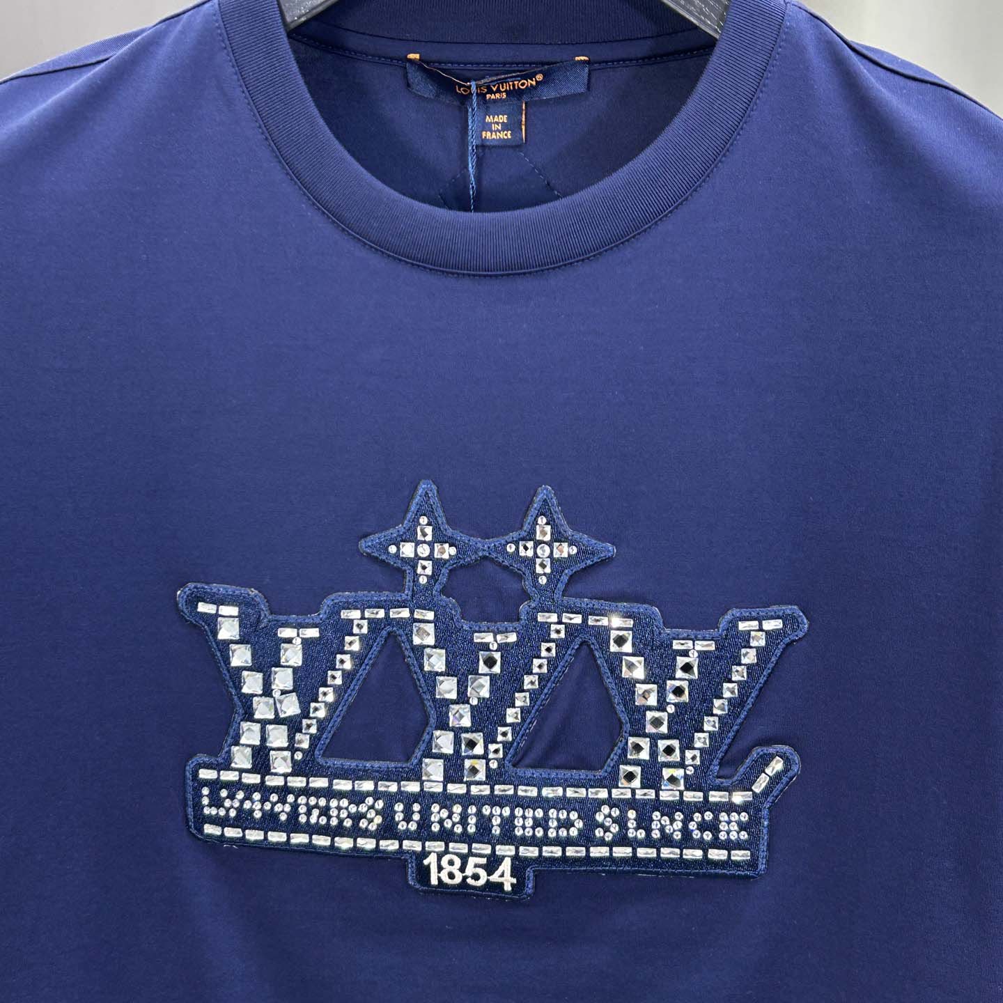 Louis Vuitton Embellished Cotton T-Shirt   1AHCNN - DesignerGu