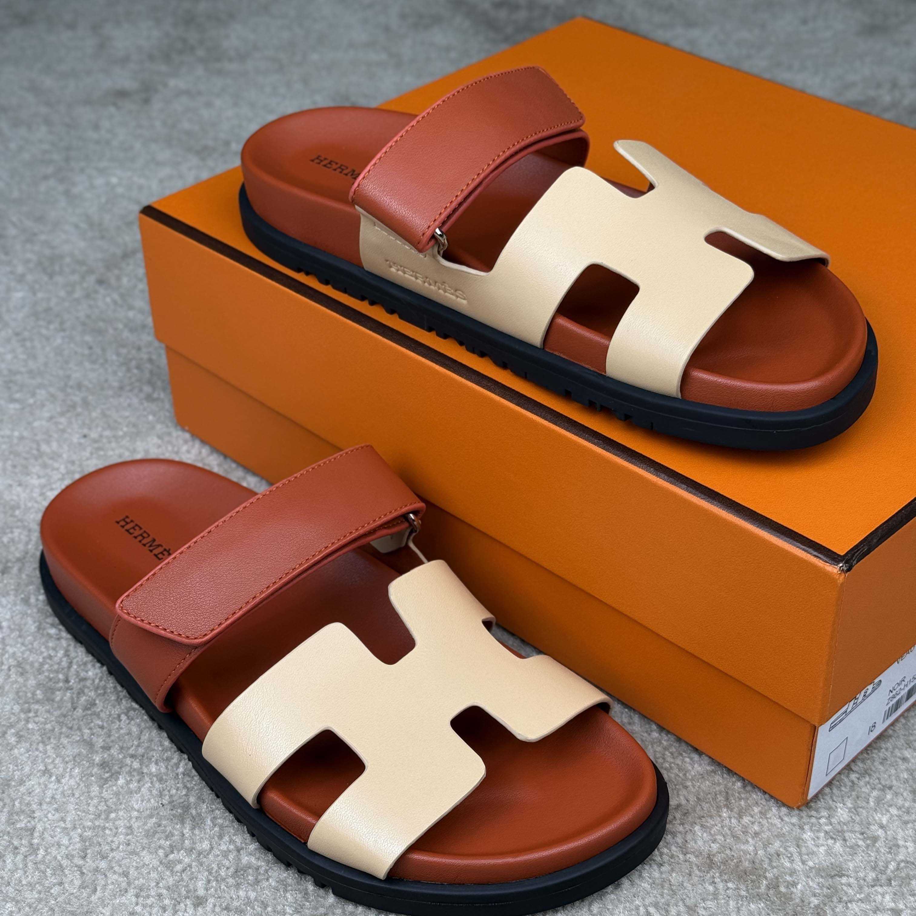 Hermes Chypre Sandal - DesignerGu