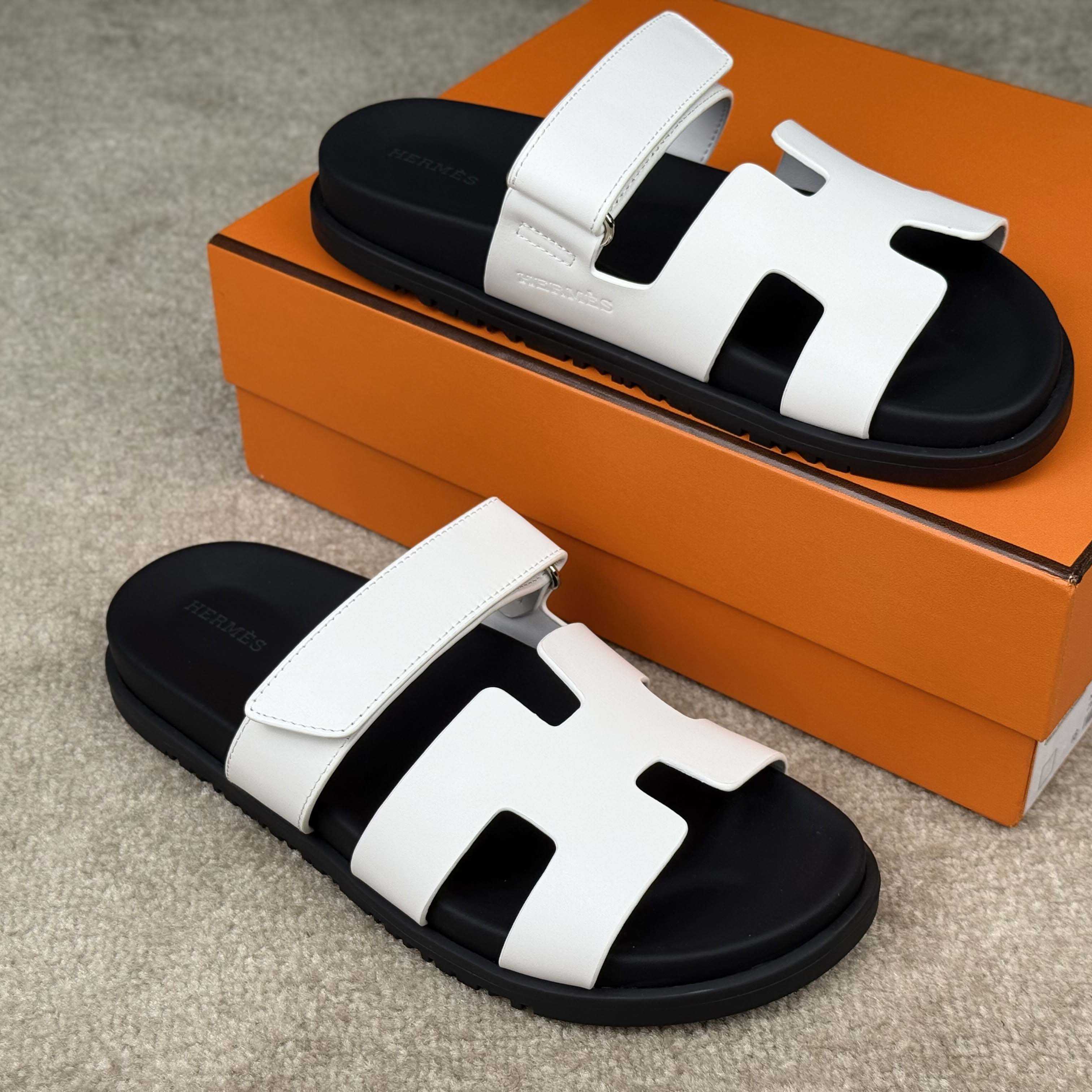 Hermes Chypre Sandal - DesignerGu