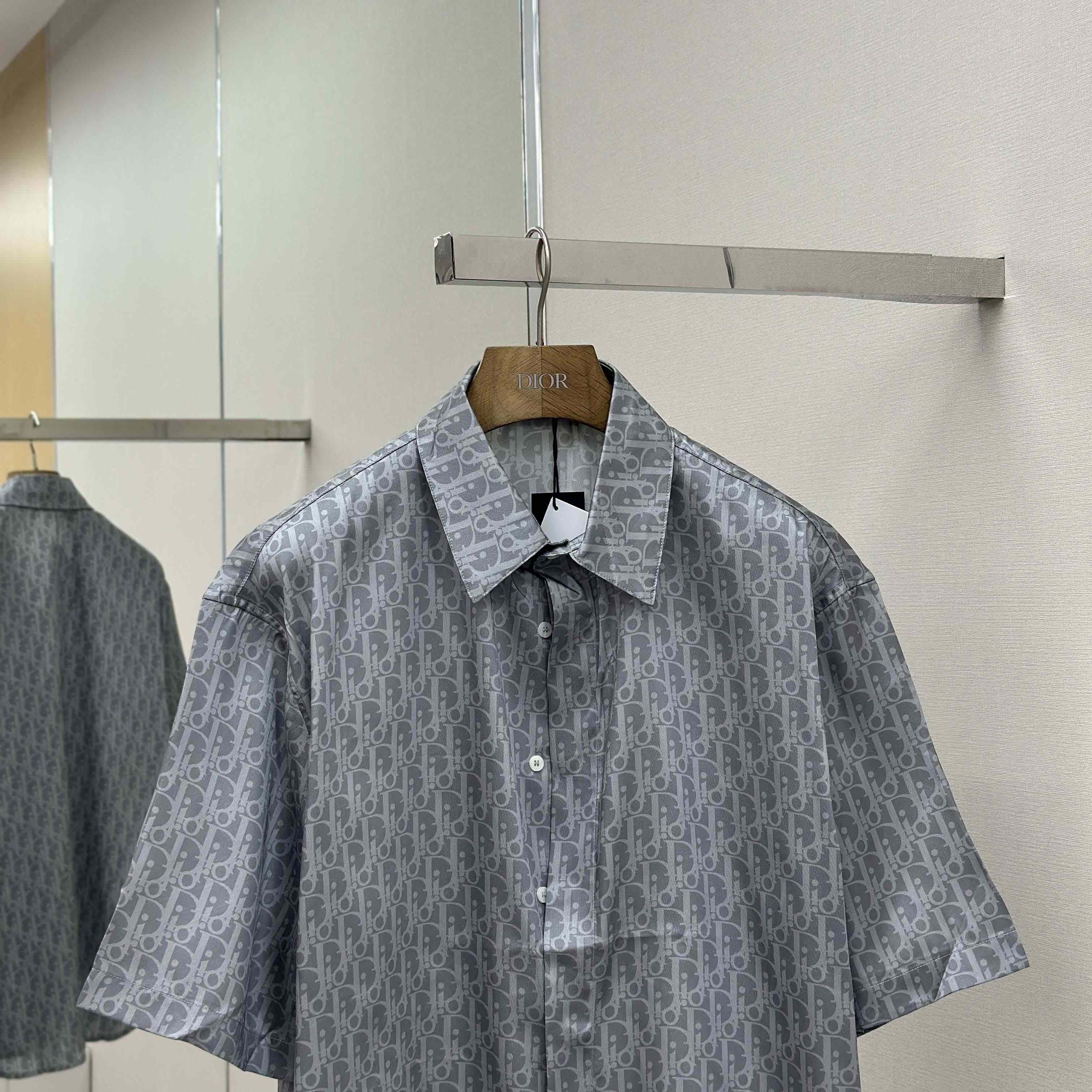 Dior Oblique Short-Sleeved Shirt - DesignerGu