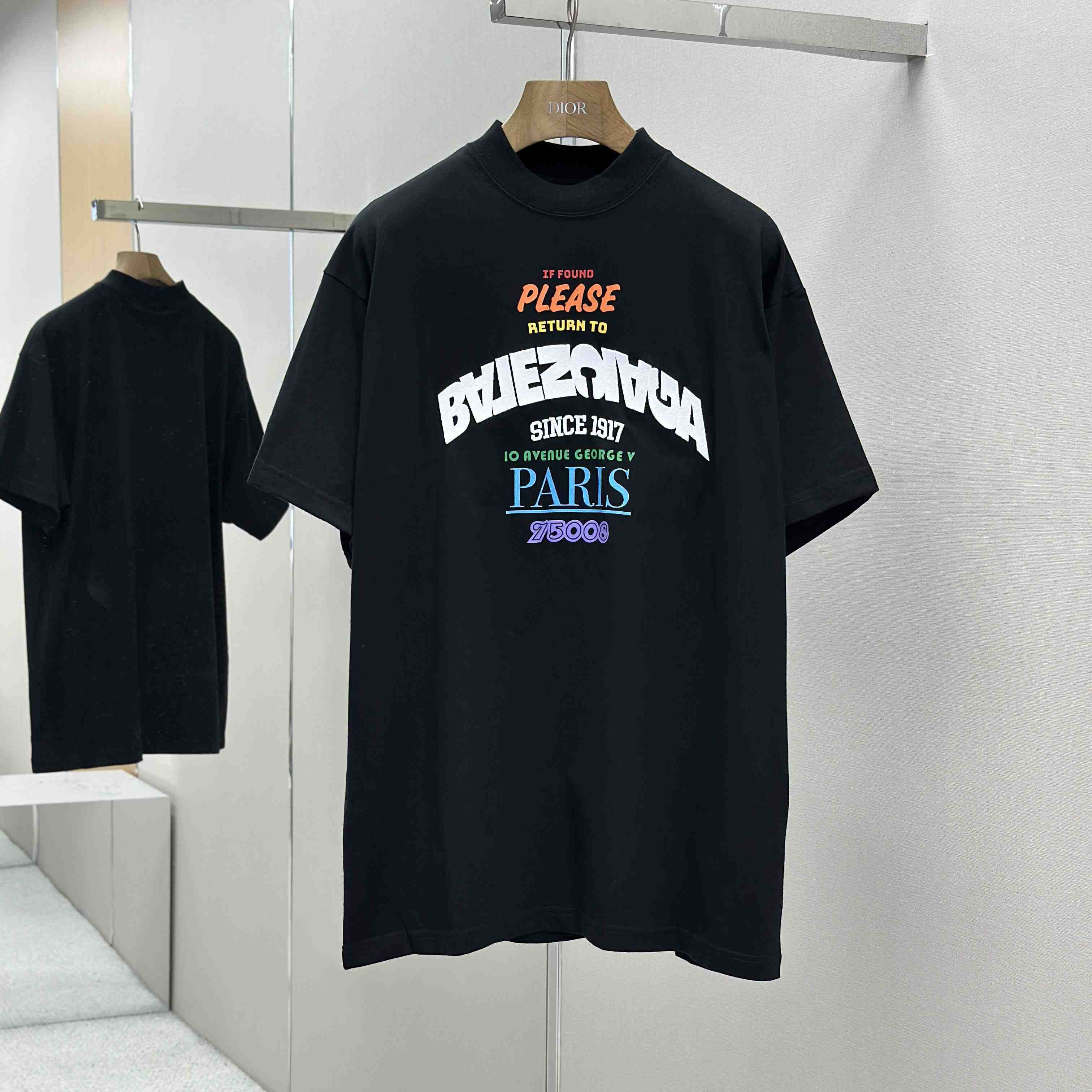 Balenciaga Oversized T-Shirt  - DesignerGu