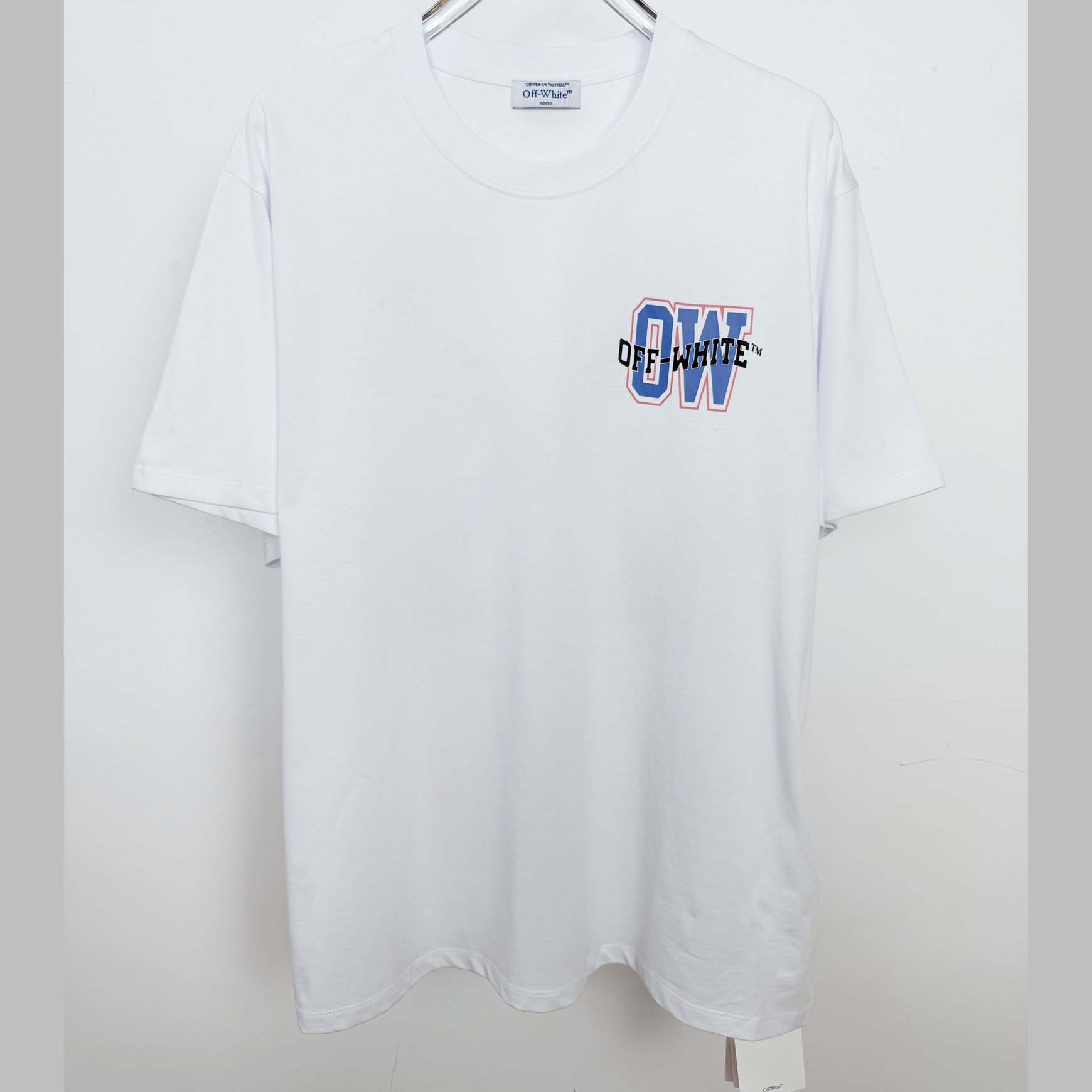 Off White Varsity Arrow T-Shirt - DesignerGu