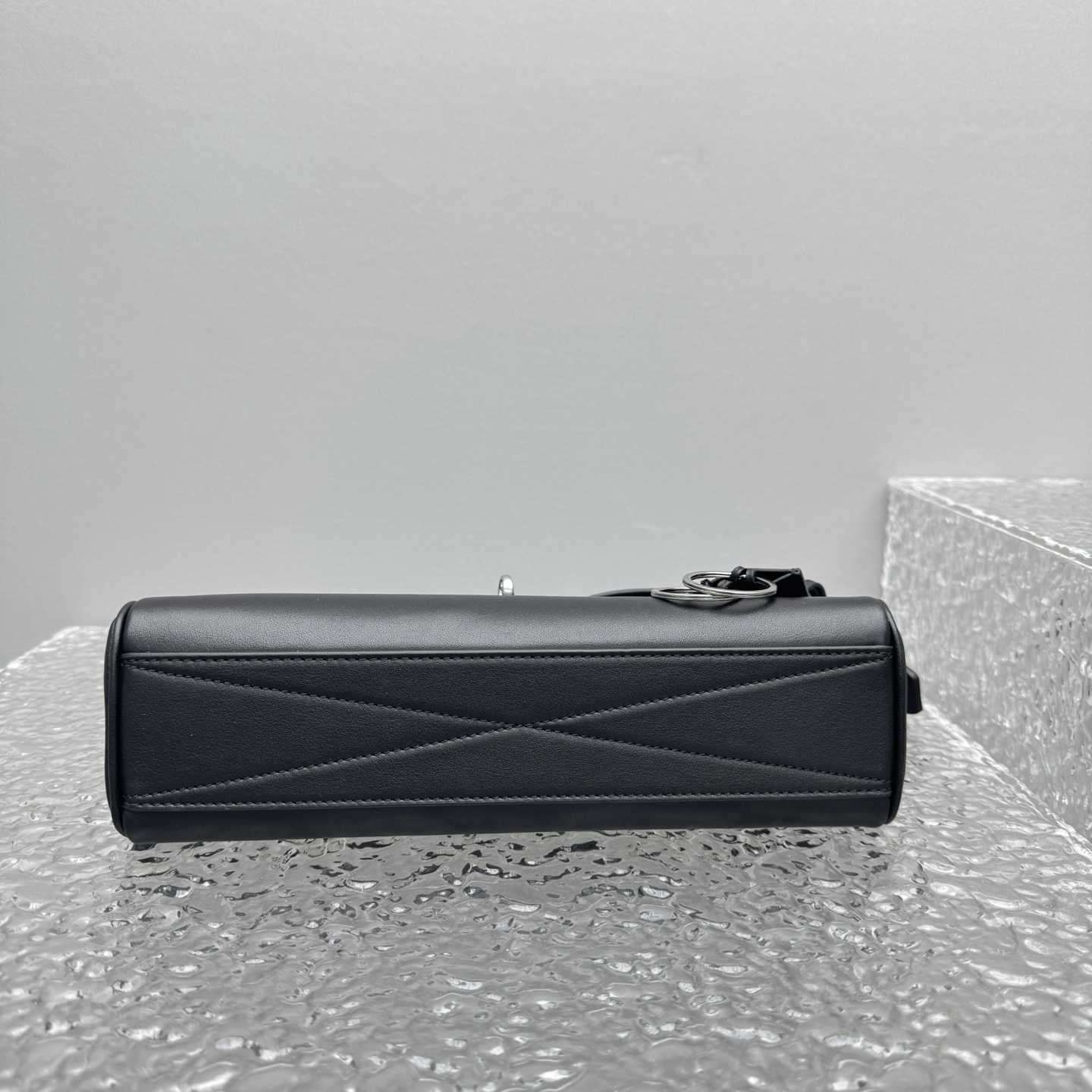 Balenciaga Bel Air Zipped Messenger Bag Small In Black - DesignerGu