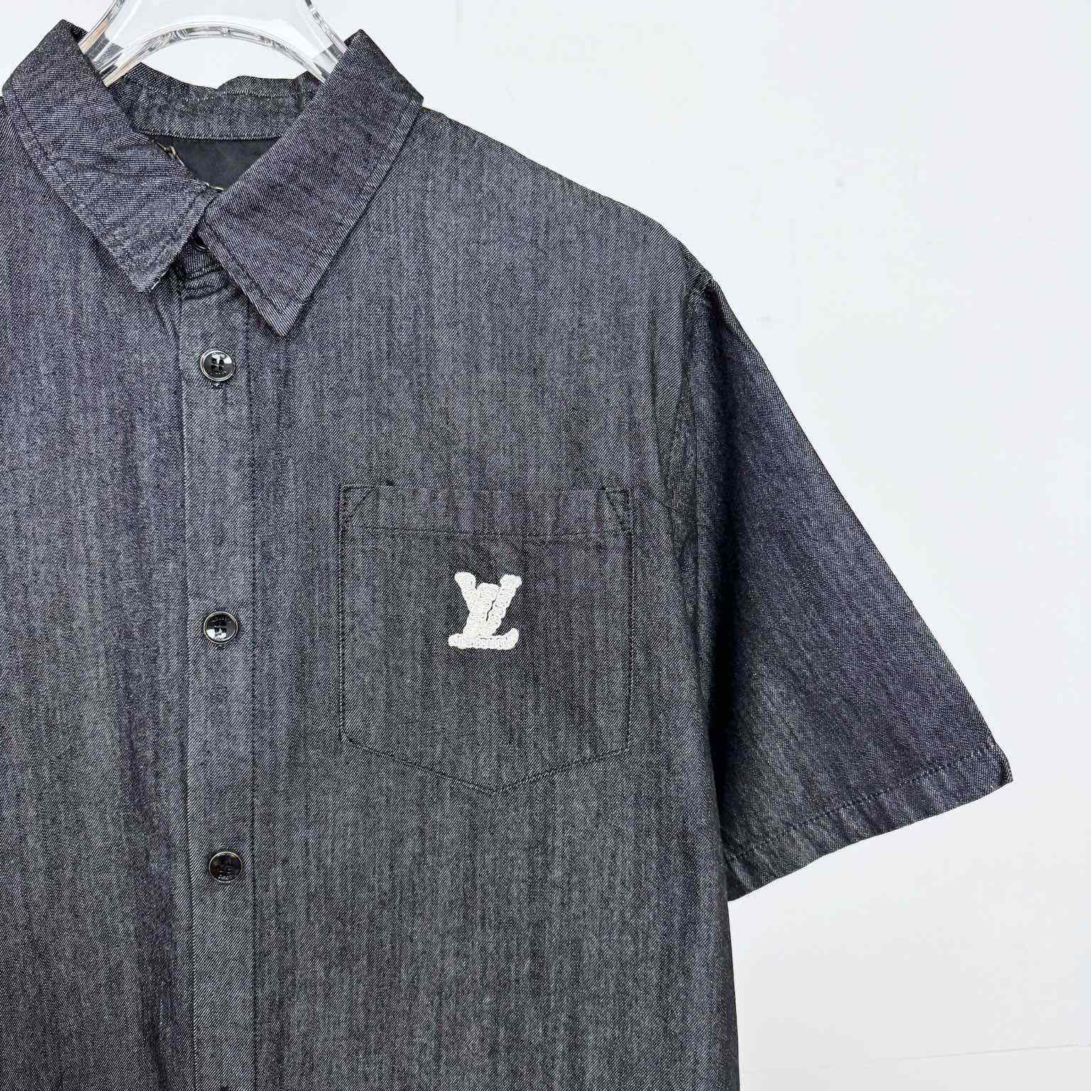 Louis Vuitton Short-Sleeved Chambray Shirt   1AHVW4 - DesignerGu