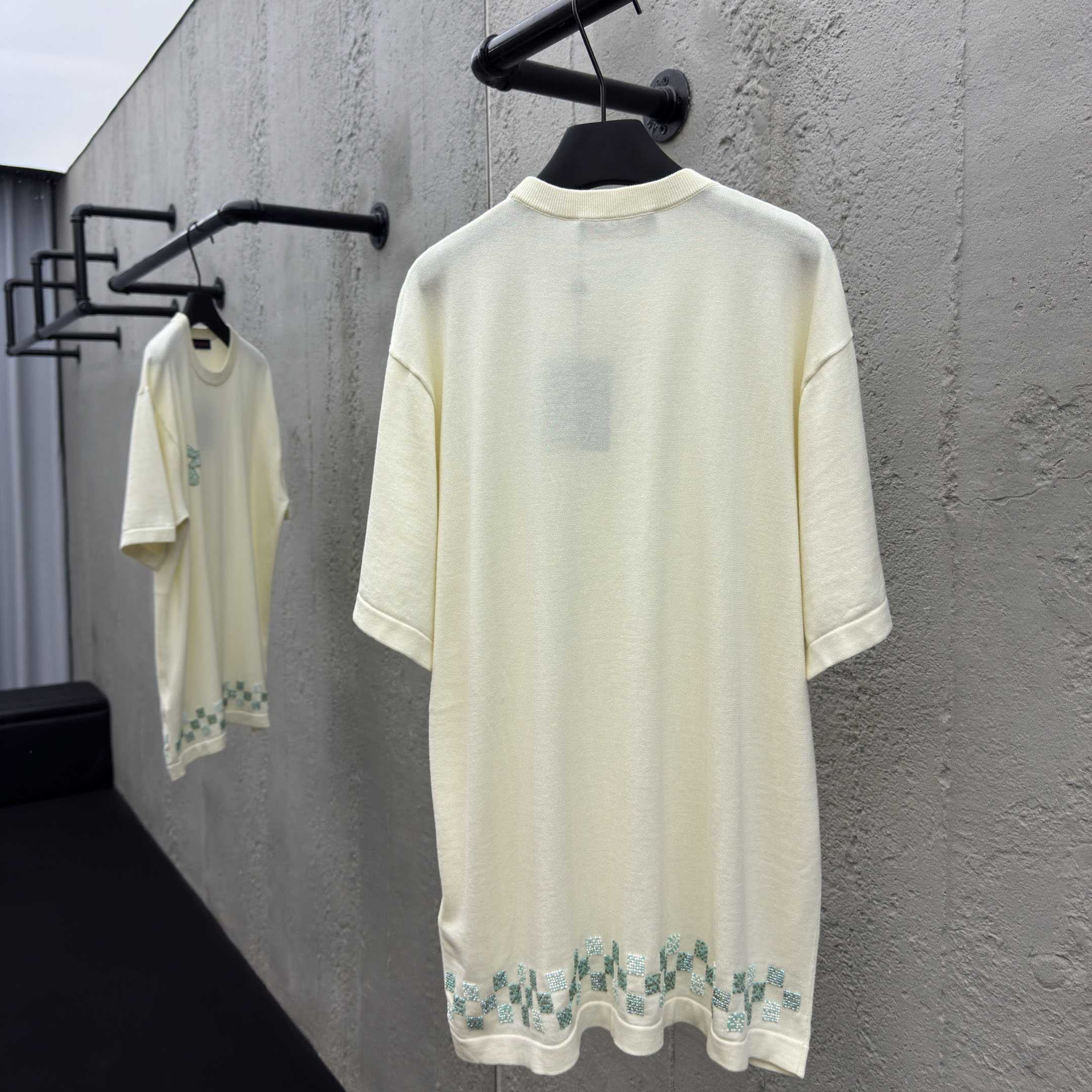 Louis Vuitton Embellished Short-Sleeved Crewneck   1AHVOA - DesignerGu