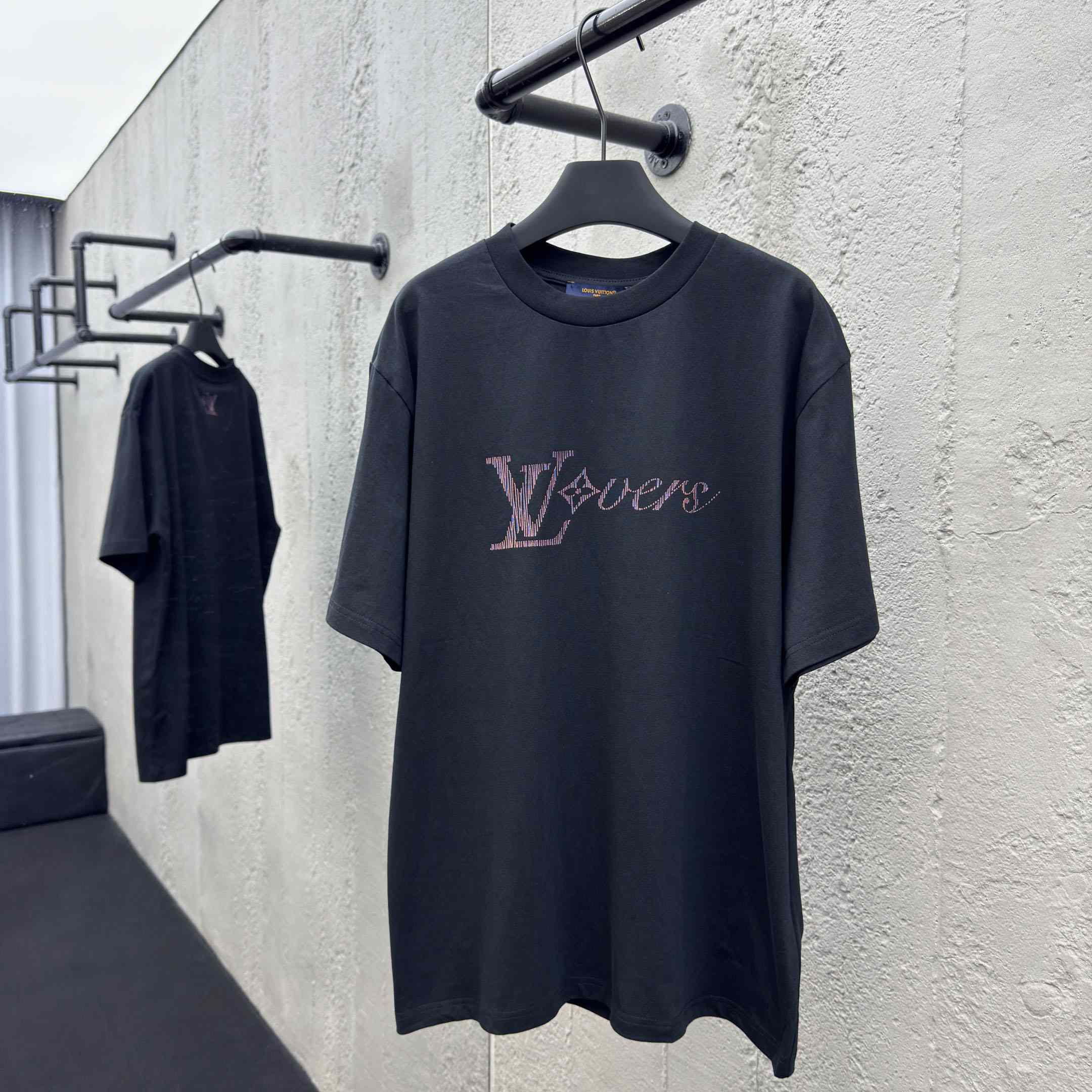 Louis Vuitton Iridescent LV Vers T-Shirt   1AGTSD - DesignerGu