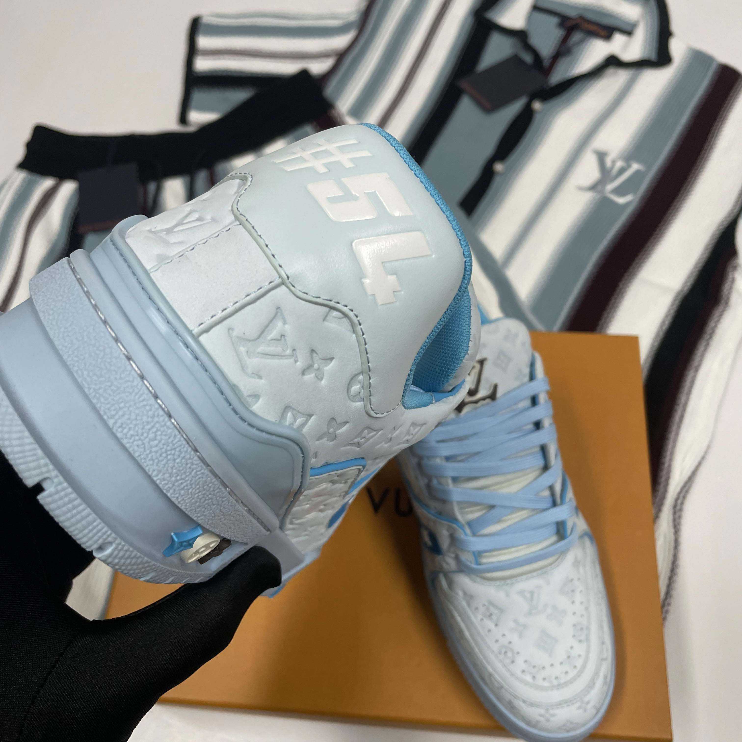 Louis Vuitton LV Trainer Sneaker      1ACXB1 - DesignerGu