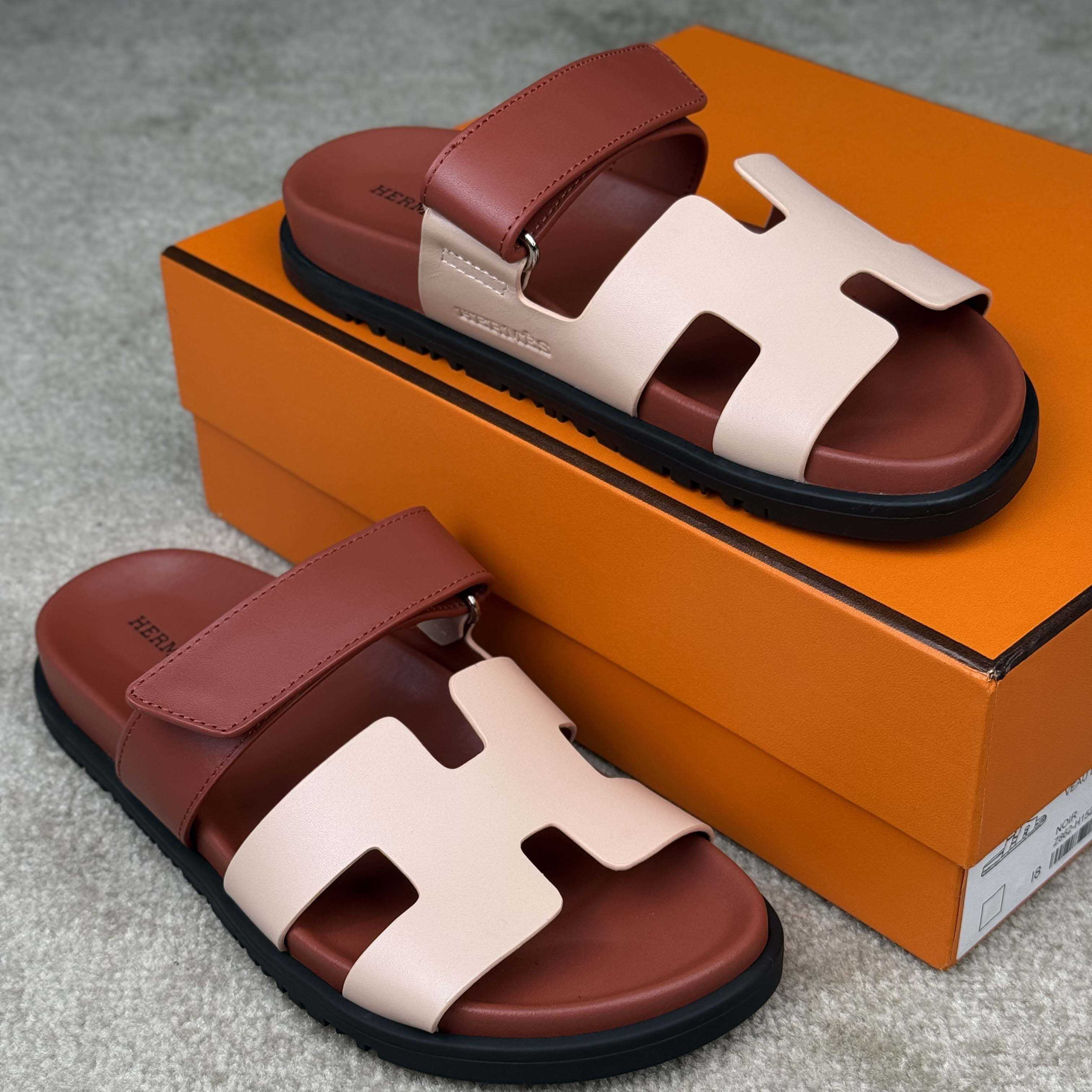 Hermes Chypre Sandal - DesignerGu