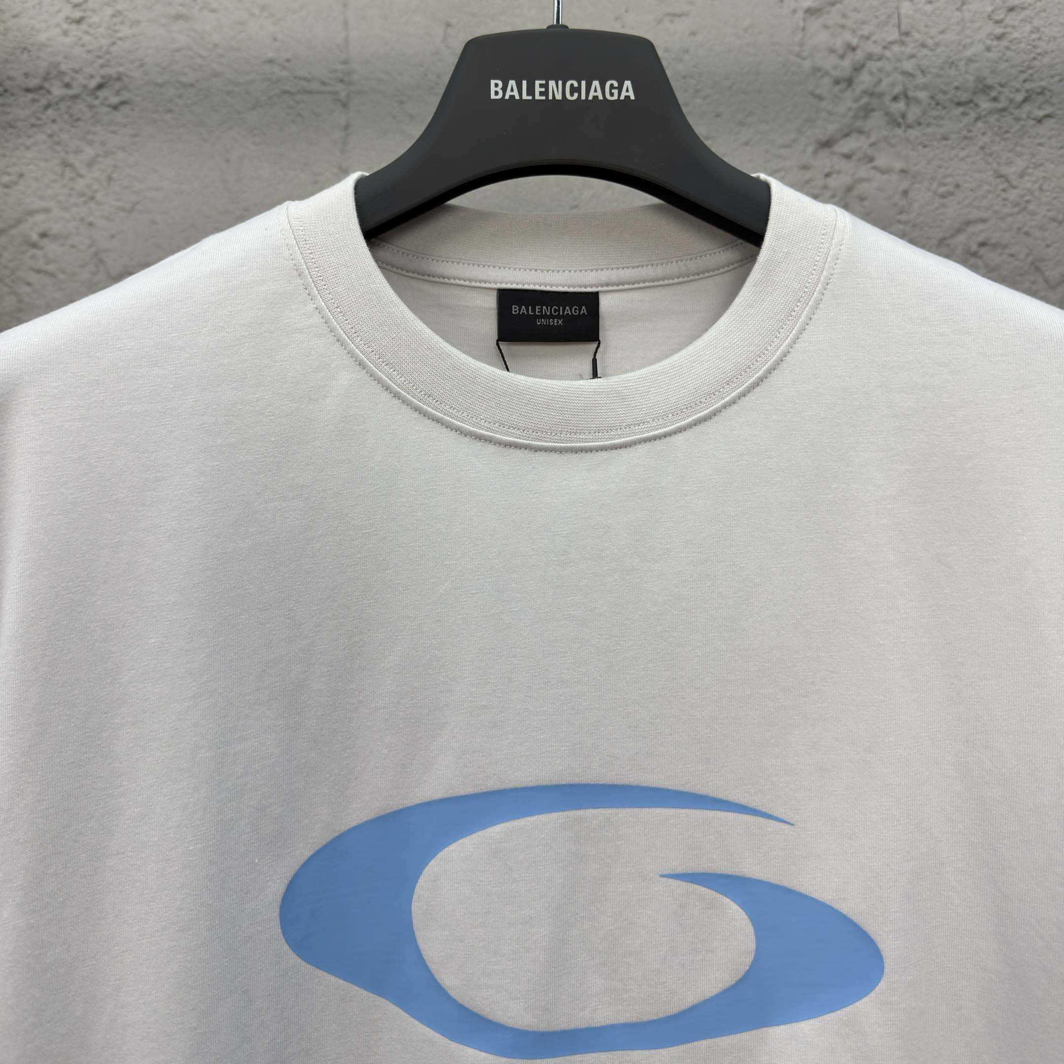Balenciaga White Loop Sports Icon Medium Fit T-shirt  - DesignerGu