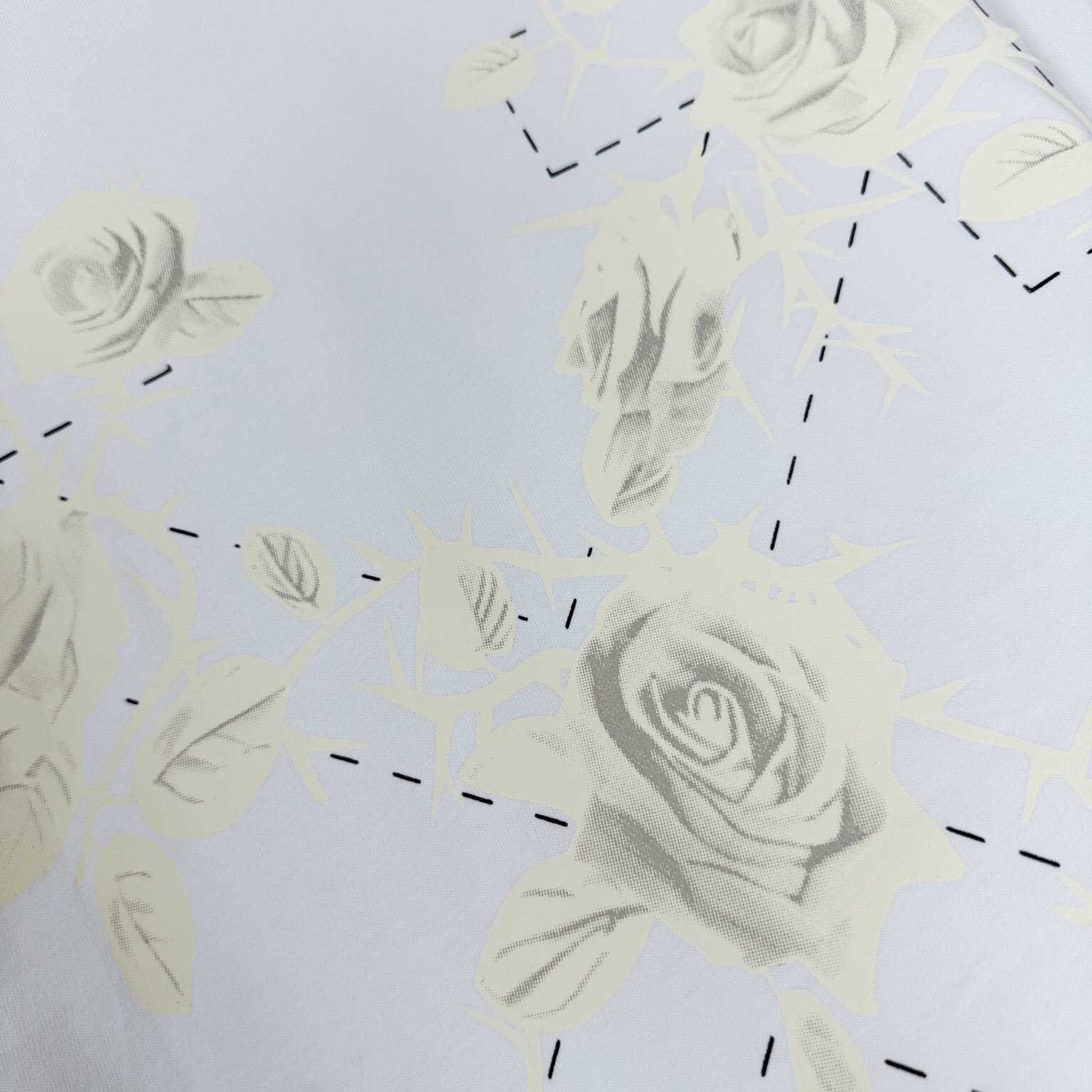 Off-White Roses Arrows-print T-shirt  - DesignerGu