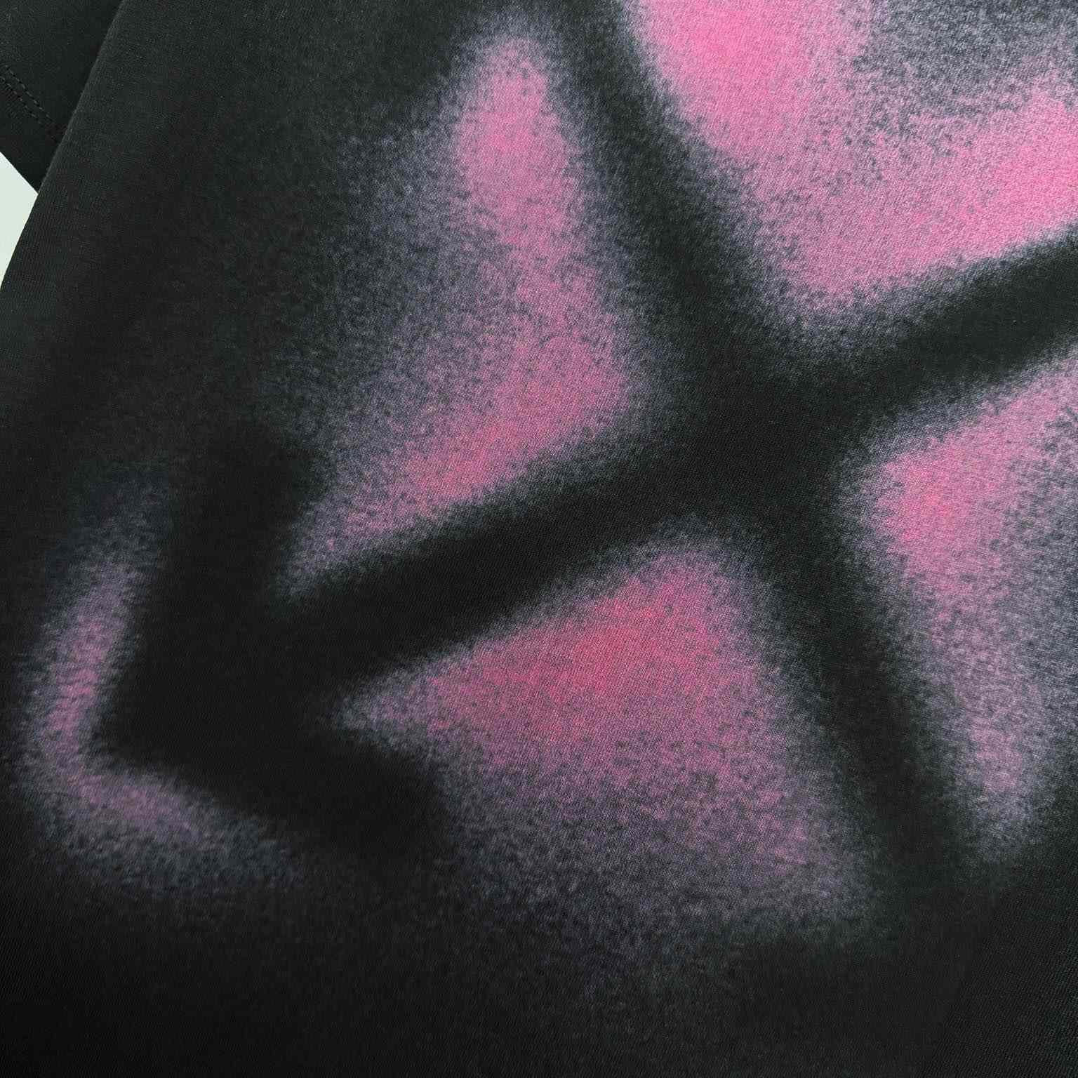 Off-White Spray Arrow T-Shirt - DesignerGu