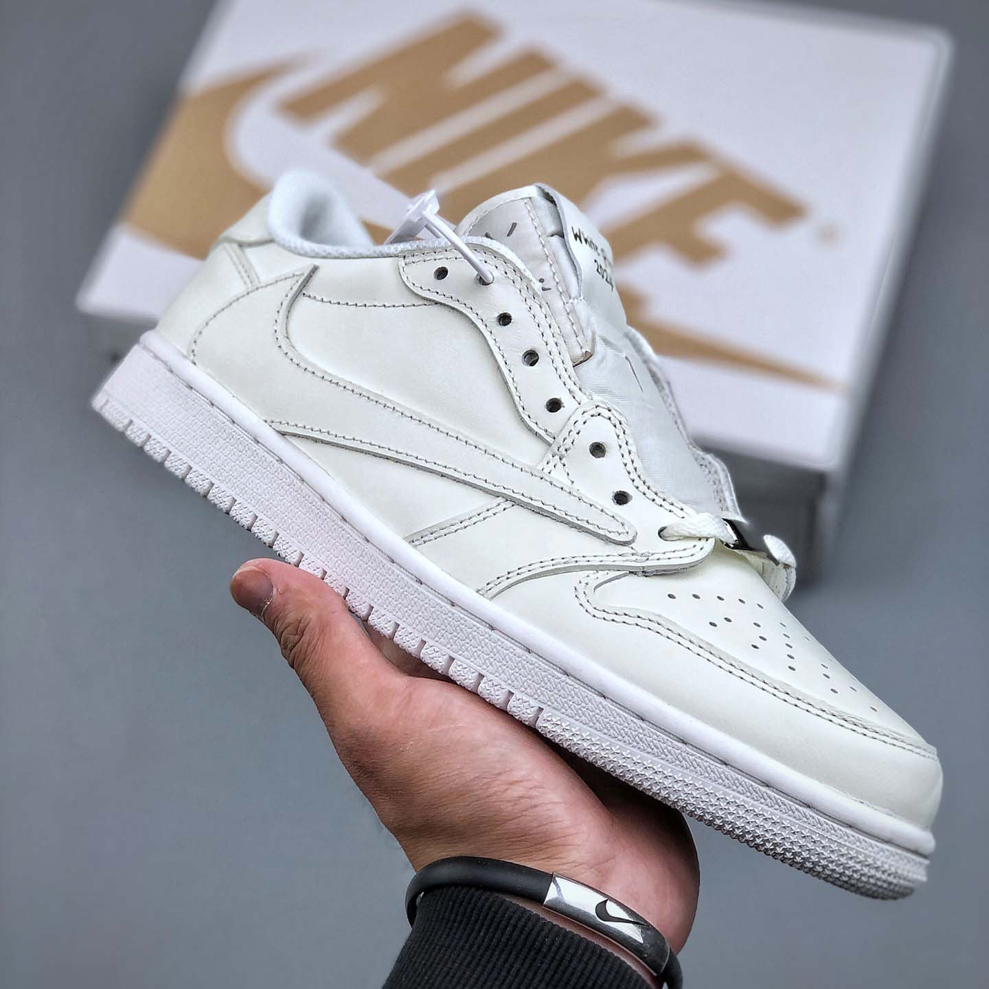 Travis Scott x Jordan Air Jordan 1 Low OG   TD1228-111  - DesignerGu