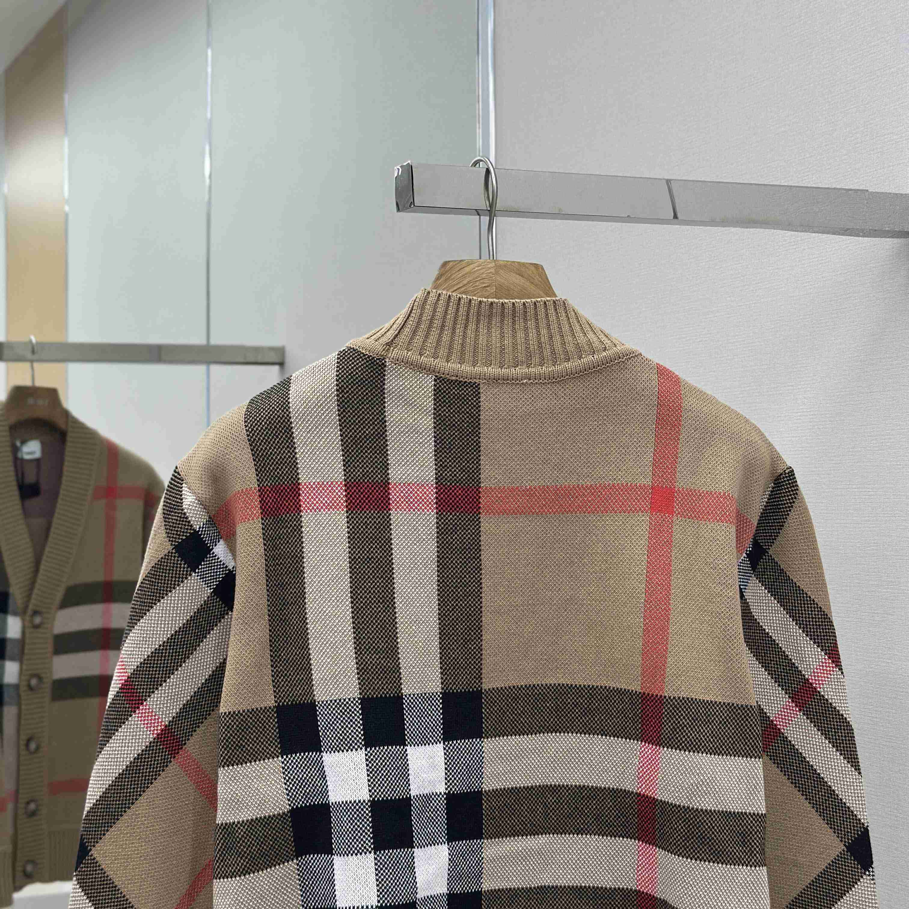 Burberry Check Wool Blend Cardigan - DesignerGu