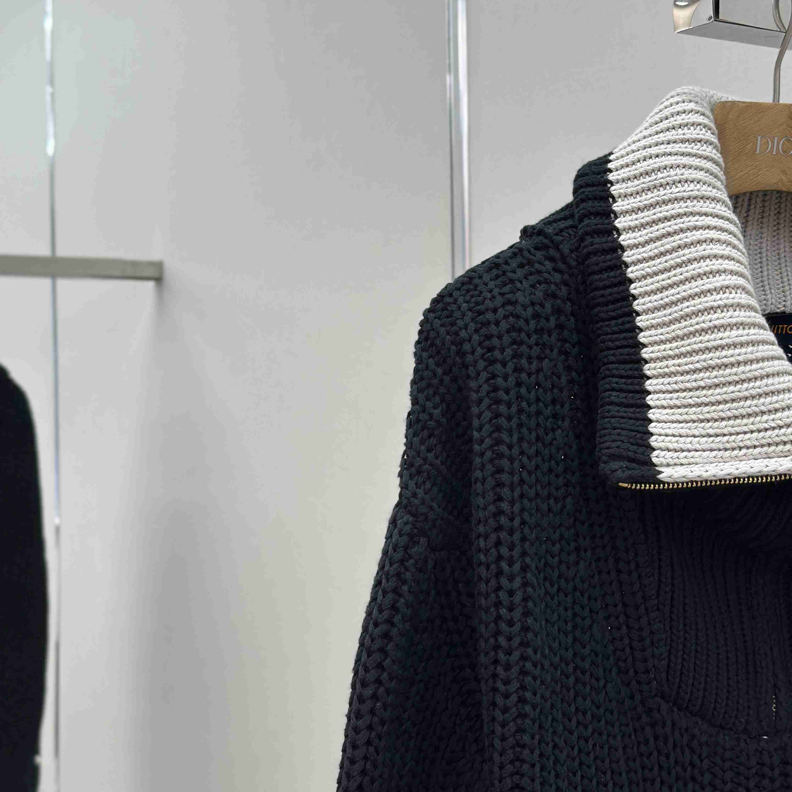 Louis Vuitton Chunky Wool-Blend Half-Zip Pullover   1AHC13 - DesignerGu