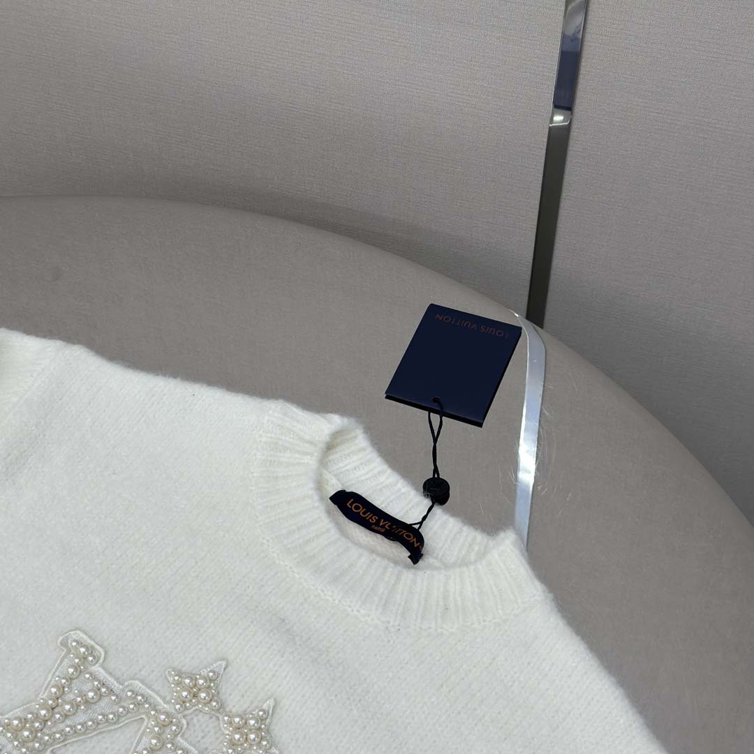 Louis Vuitton Embellished Silk Pullover - DesignerGu