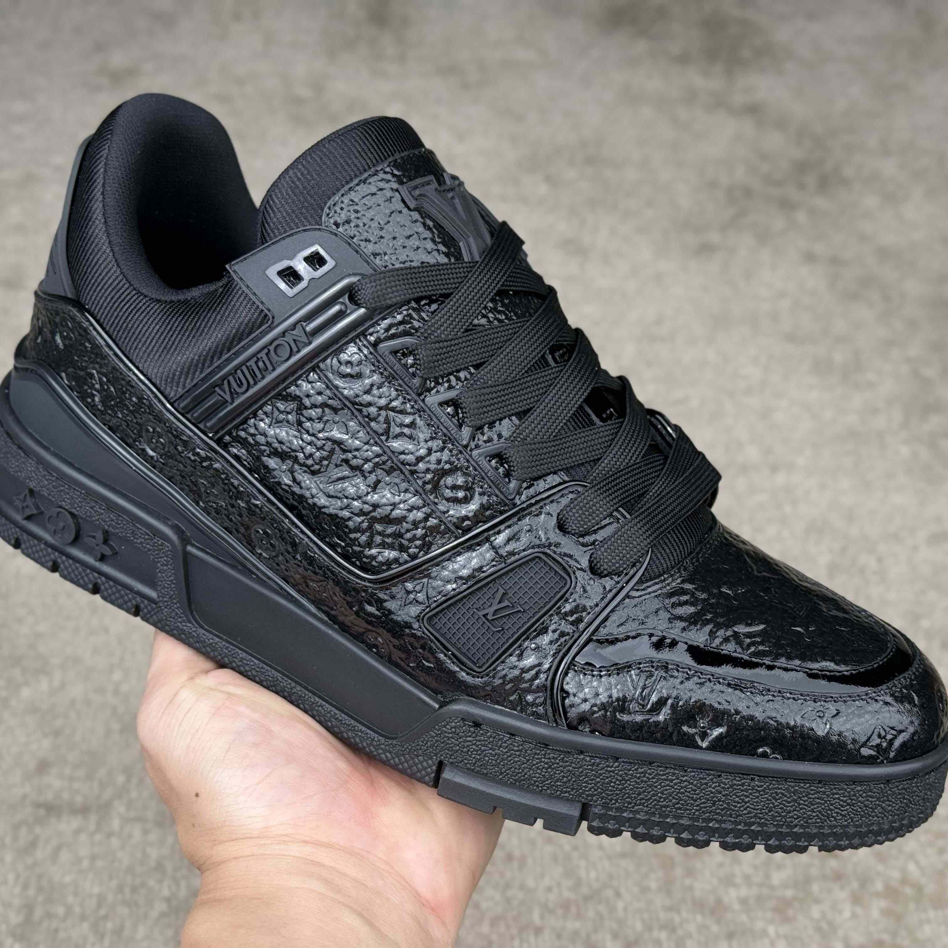 Louis Vuitton LV Trainer Sneaker   1AHTA2 - DesignerGu