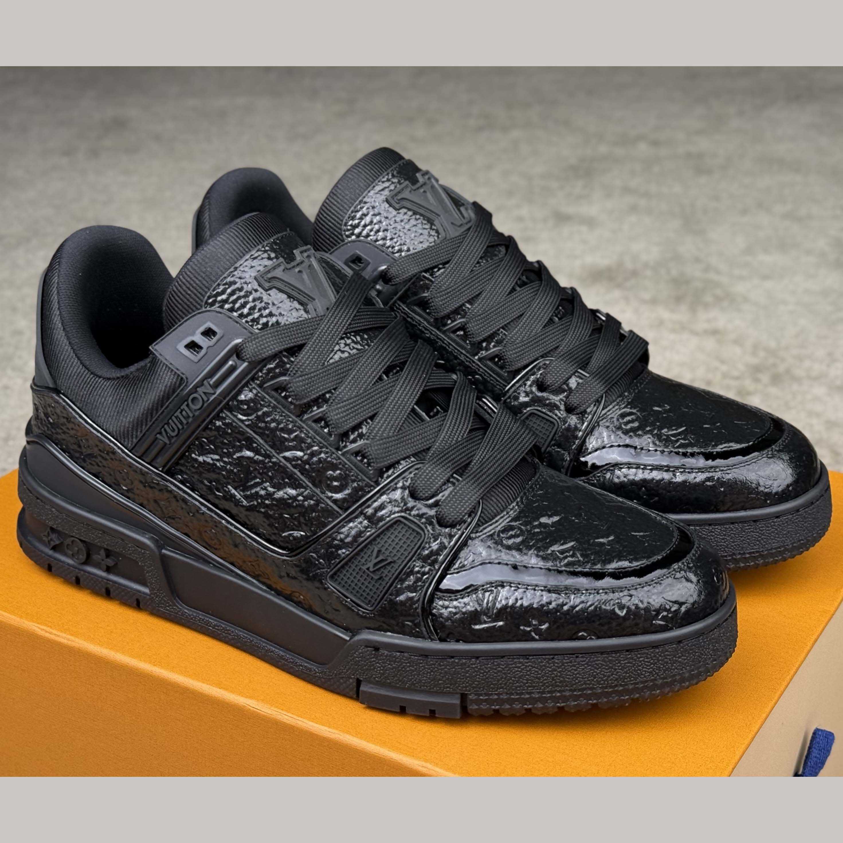 Louis Vuitton LV Trainer Sneaker   1AHTA2 - DesignerGu