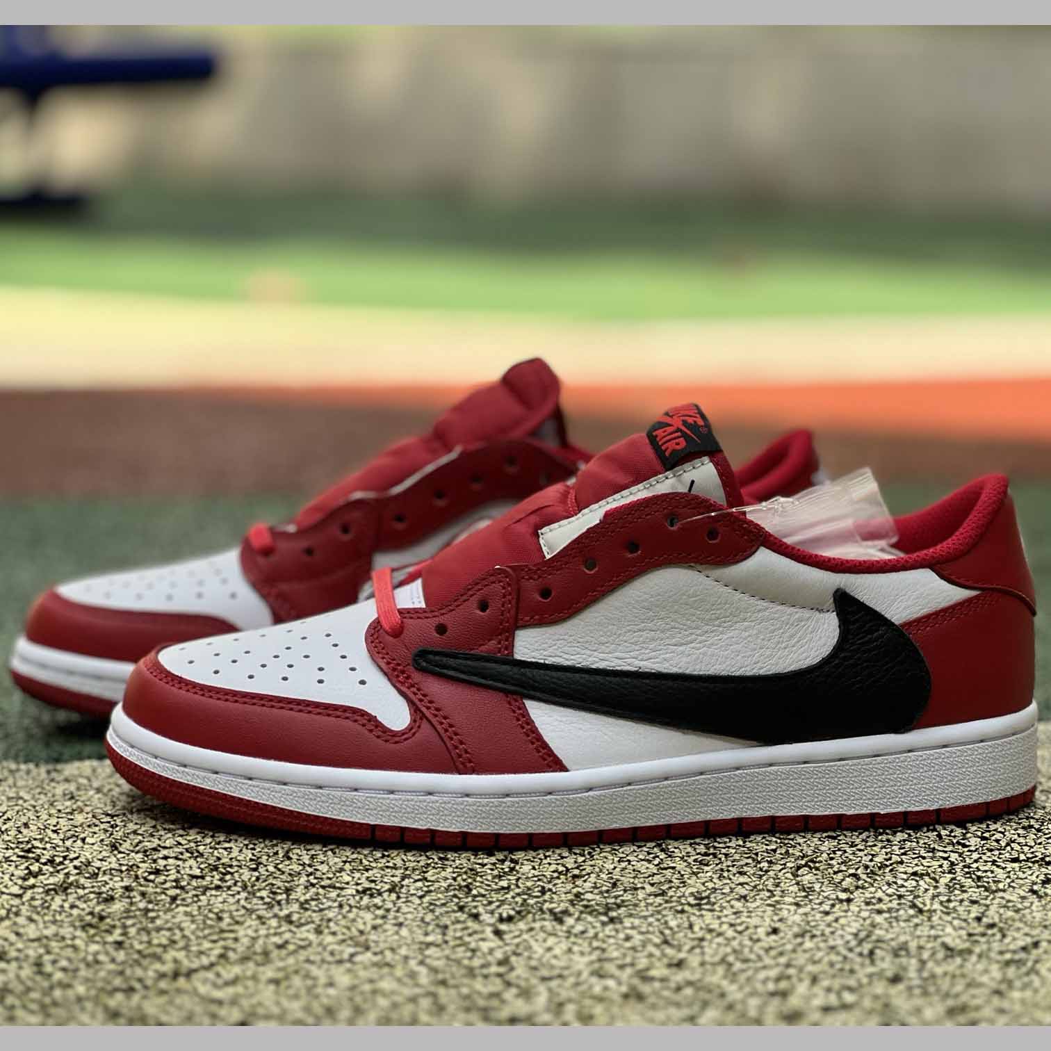 Travis Scott x Air Jordan 1 Low OG    DM7866-101 - DesignerGu