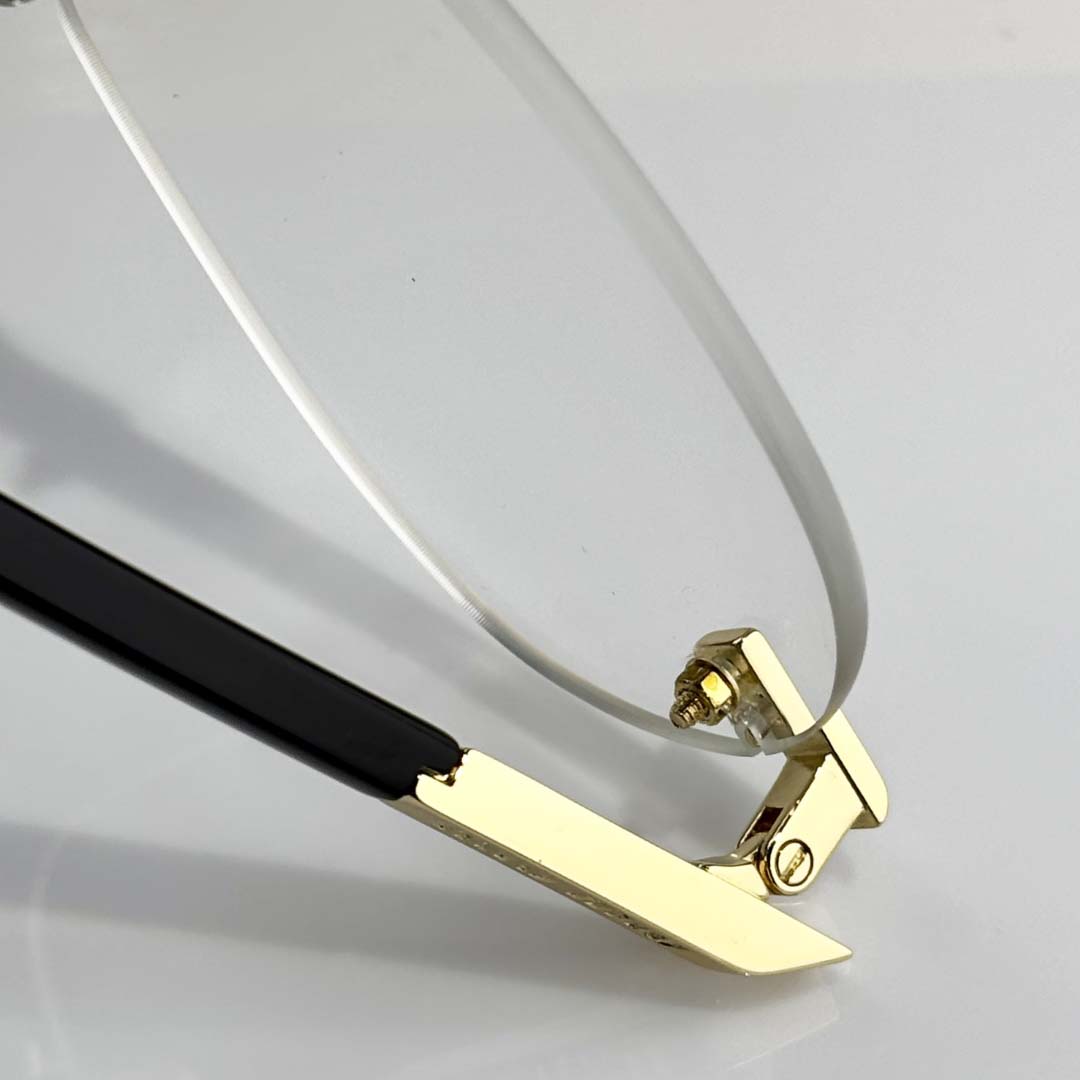 Miu Miu VMU50A Sunglasses - DesignerGu