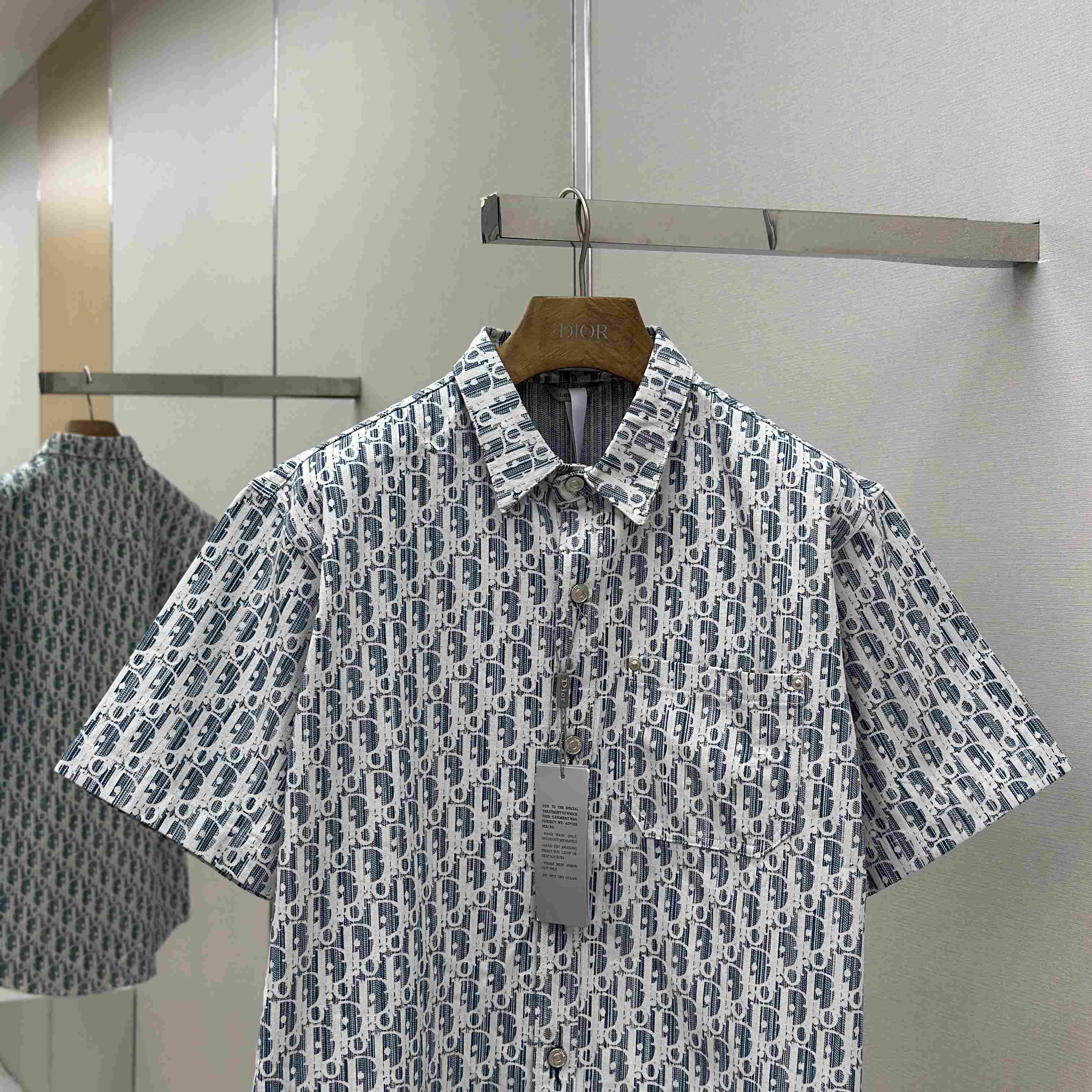 Dior Oblique Short-Sleeved Shirt - DesignerGu