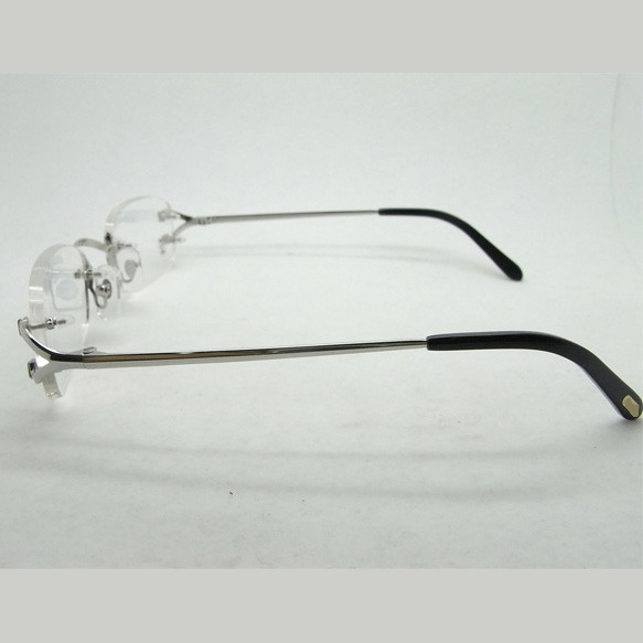 Cartier CT 2820829 Eyeglasses In Silver - DesignerGu