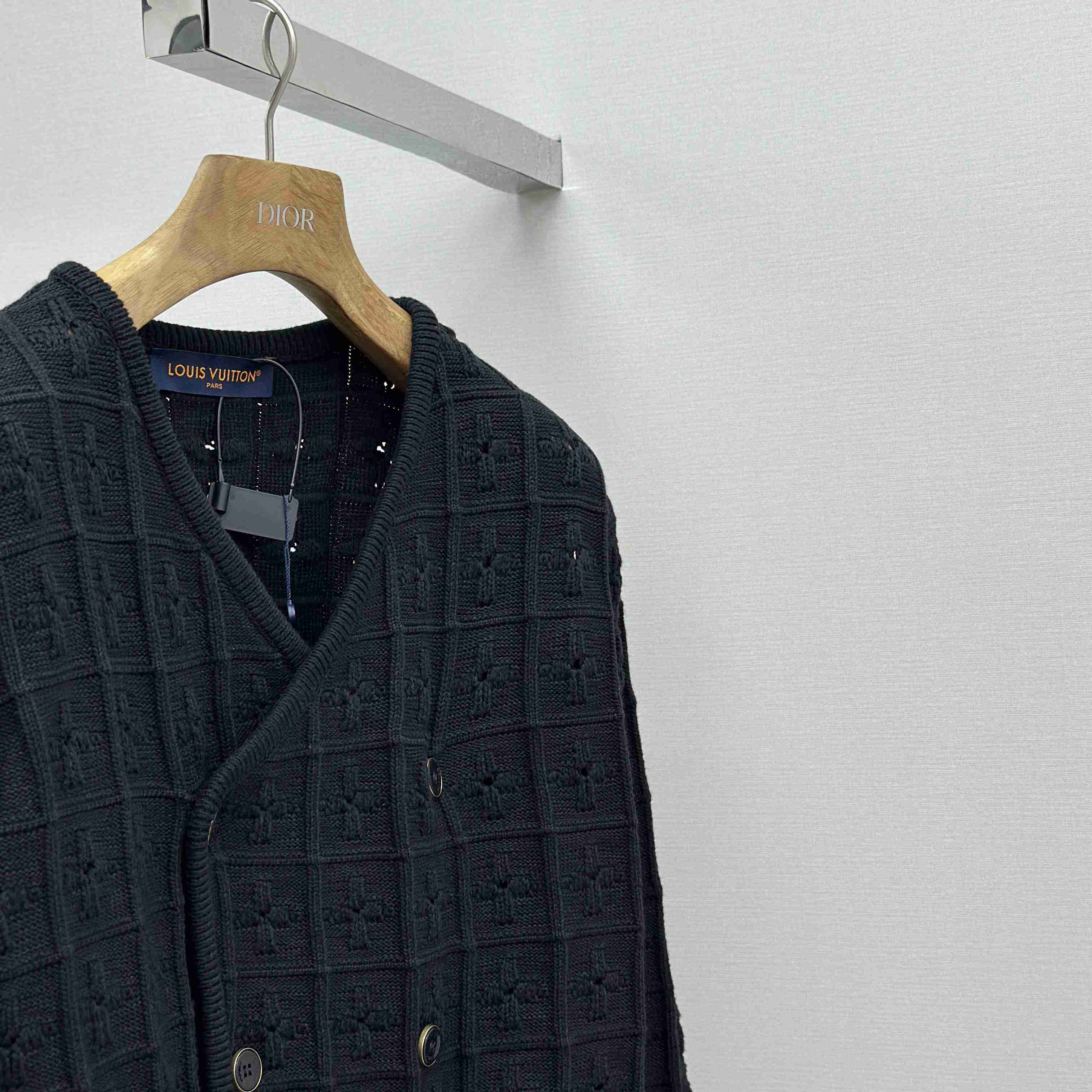 Louis Vuitton Double-Breasted Knit Jacket   1AHVNM - DesignerGu