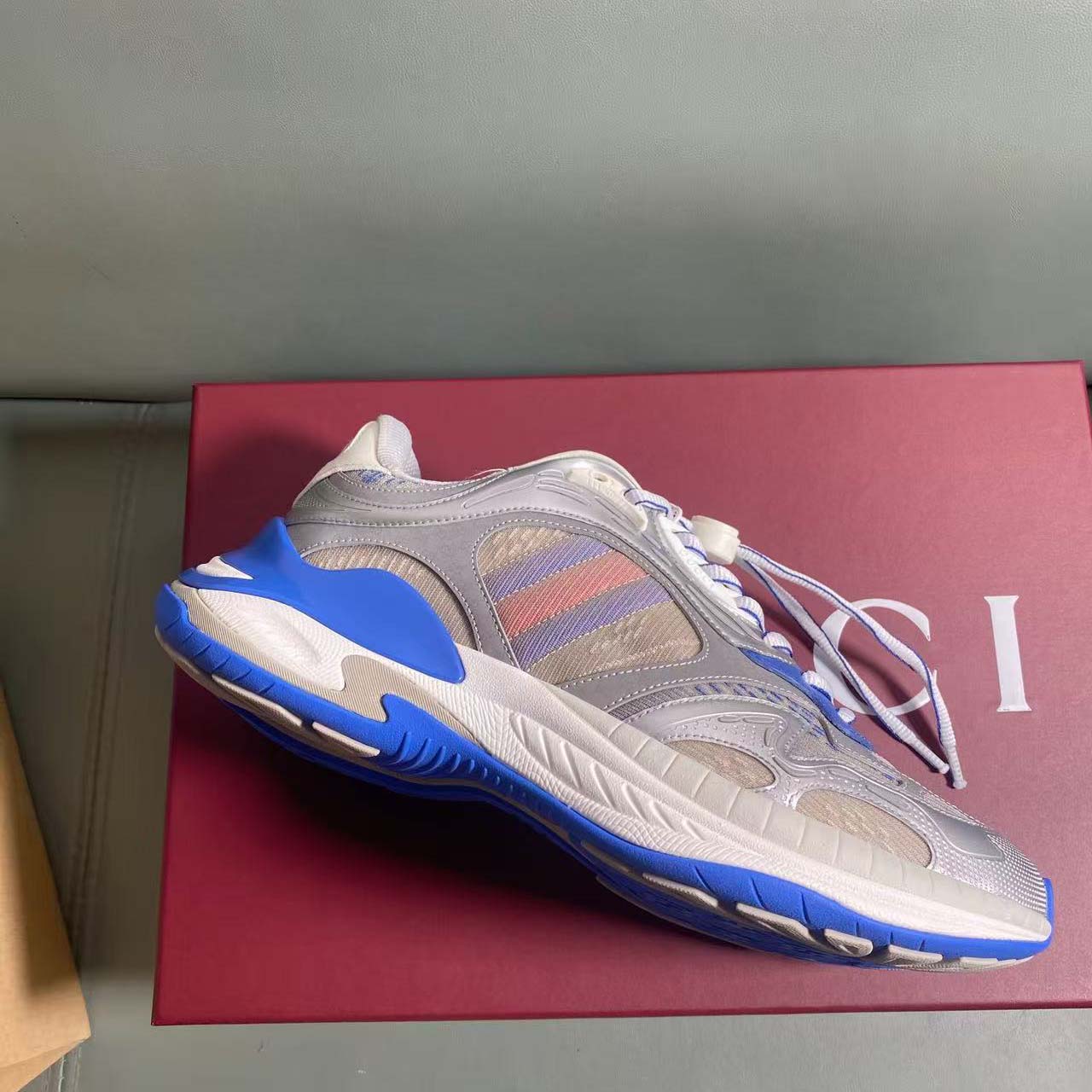 Gucci Men's Gucci 2.0 Sneaker - DesignerGu