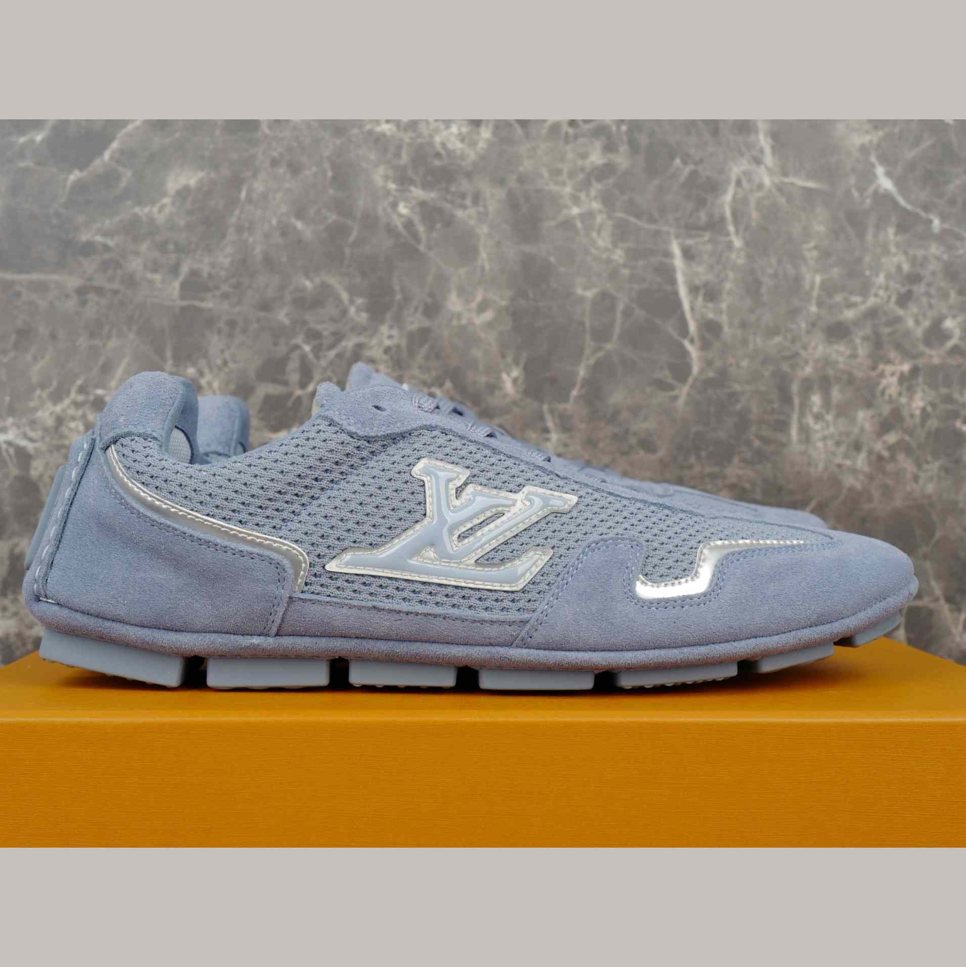 Louis Vuitton LV Rally Sneaker   1AHU29 - DesignerGu