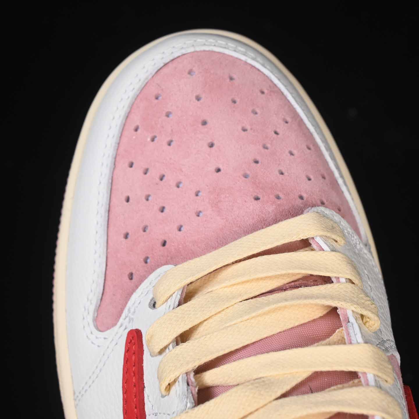 Travis Scott x Jordan Air Jordan 1 Low OG   DM7866-100 - DesignerGu