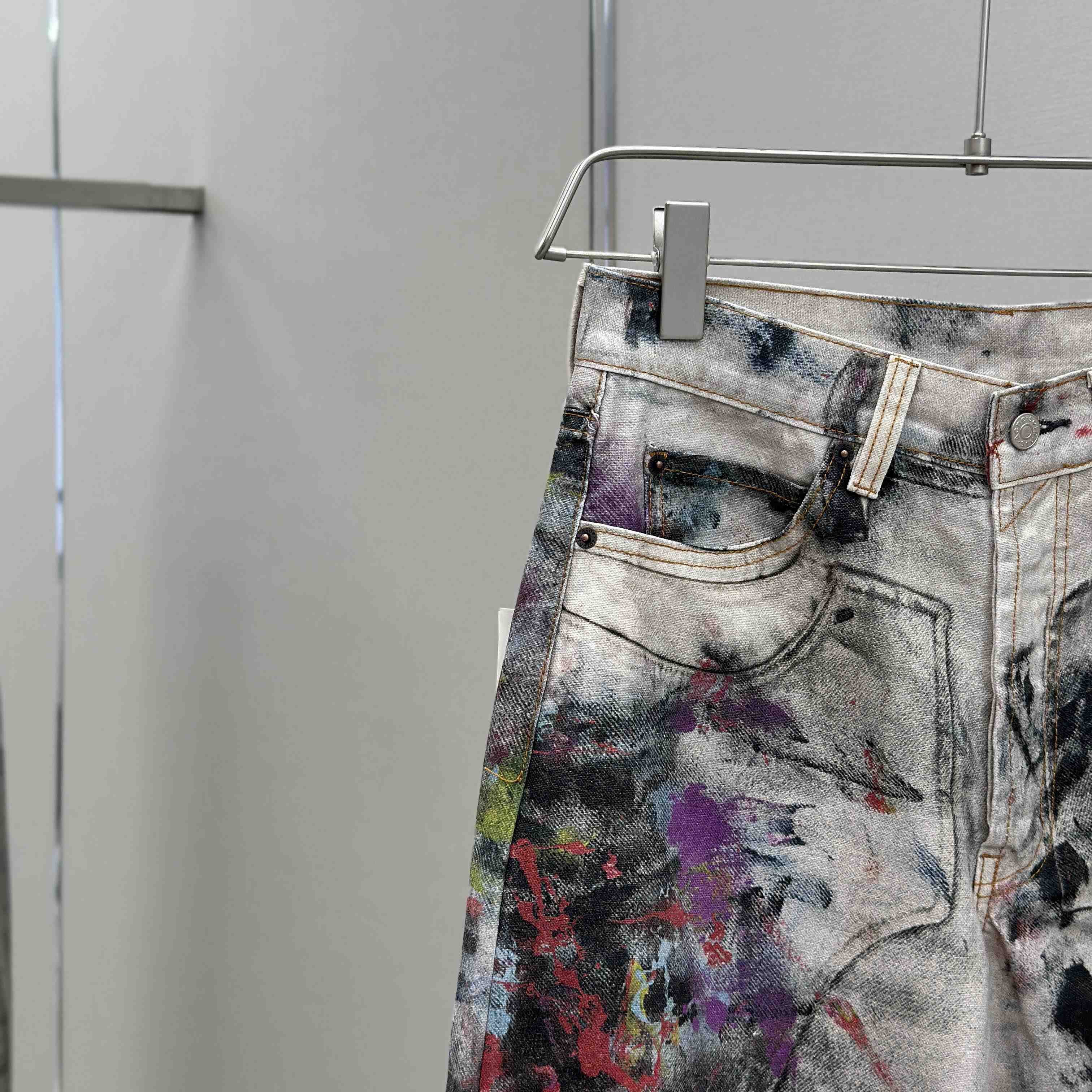 Acne Studios Loose Fit Jeans - 1981 - DesignerGu