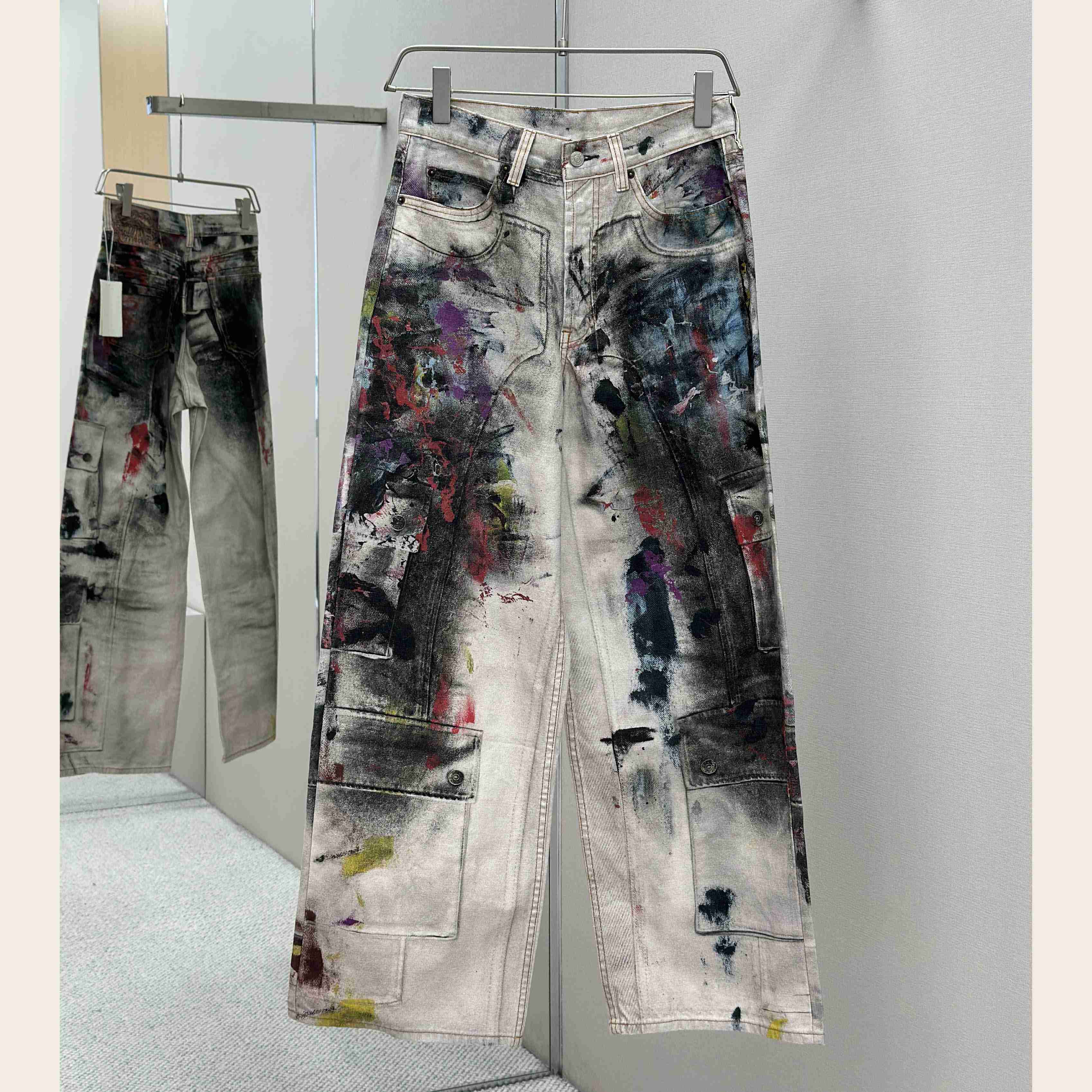 Acne Studios Loose Fit Jeans - 1981 - DesignerGu
