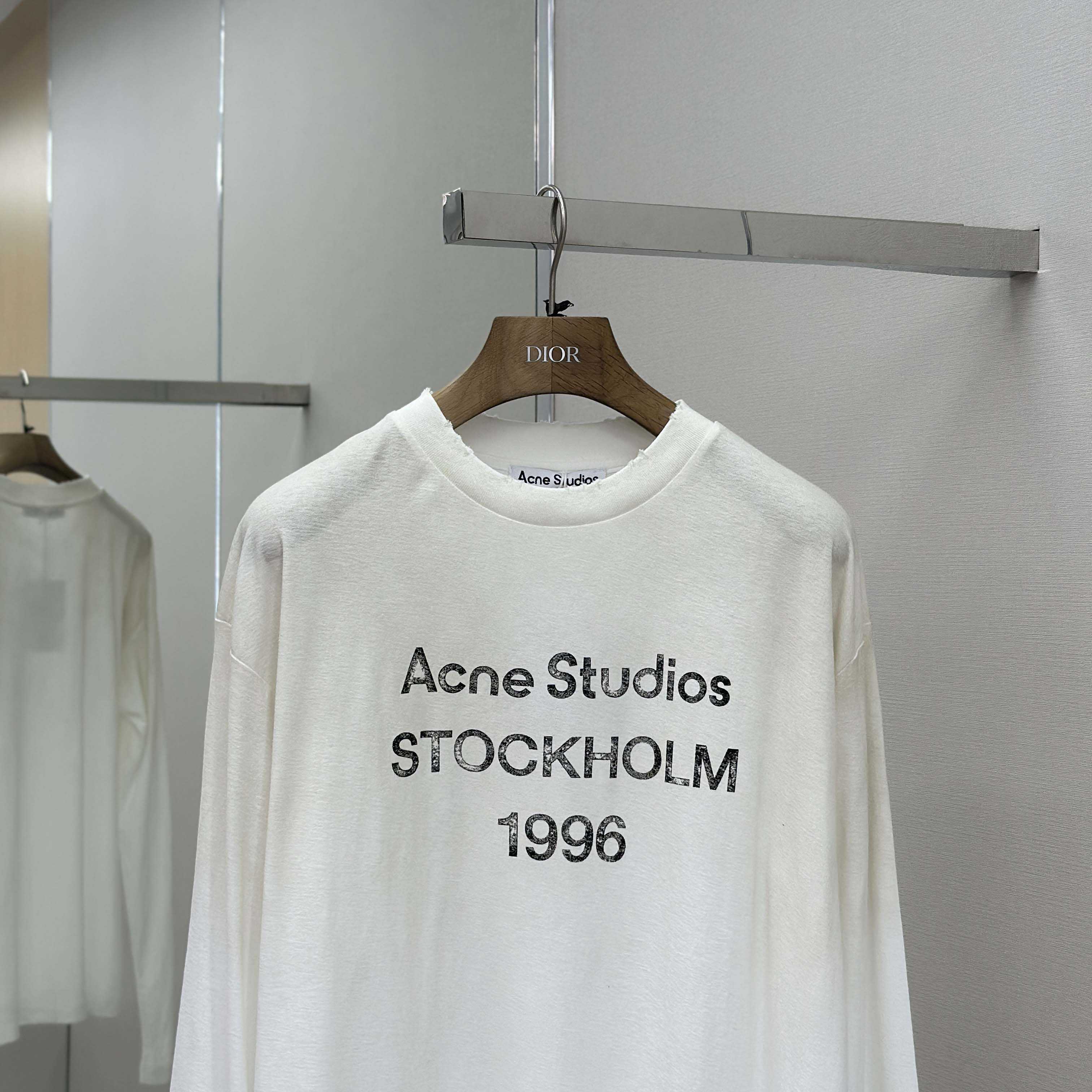 Acne Studios Logo T-shirt - Relaxed Fit - DesignerGu