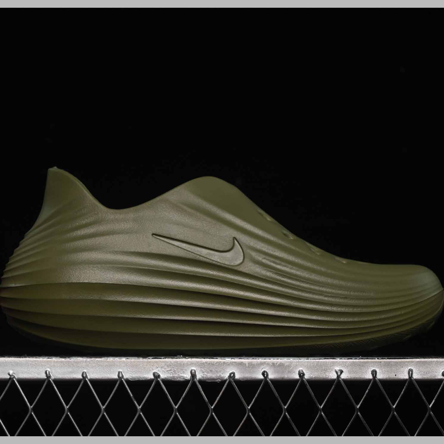 Nike ReactX Rejuven8 - DesignerGu