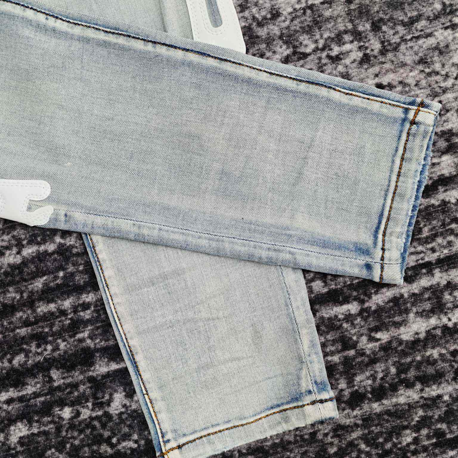 Amiri Jeans    715 - DesignerGu