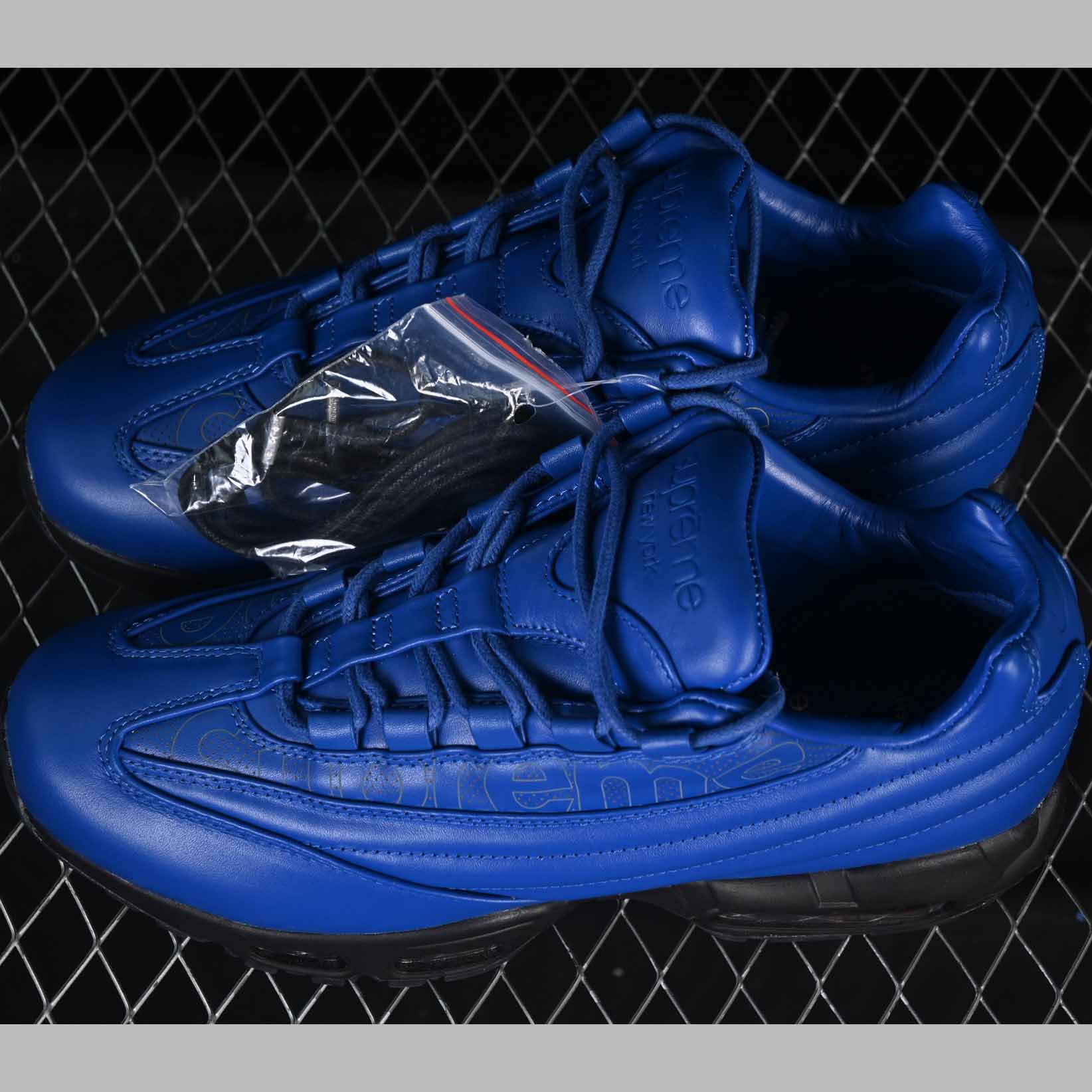 Supreme x Nike Air Max 95 Lux    CI0999-400 - DesignerGu