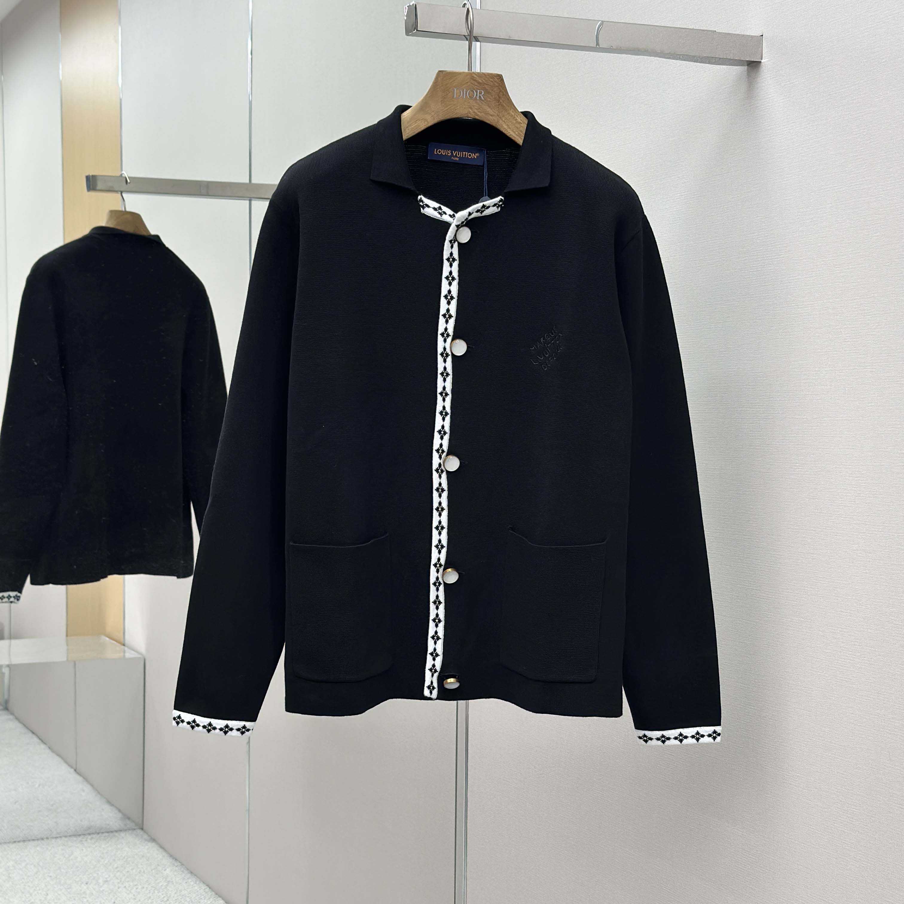 Louis Vuitton Preppy Knitted Wool Blazer   - DesignerGu