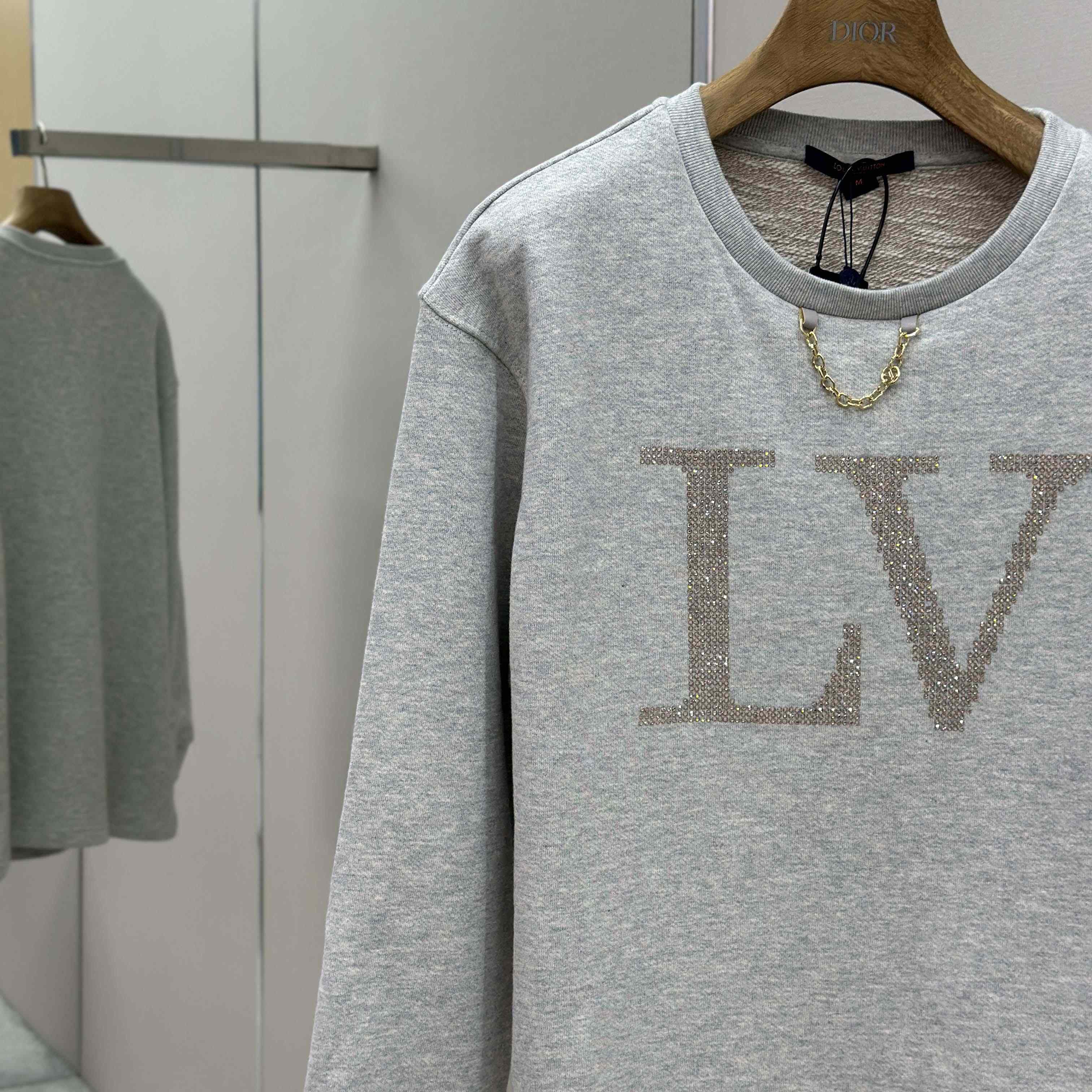 Louis Vuitton Rhinestone Signature Sweater   1AIBL9 - DesignerGu