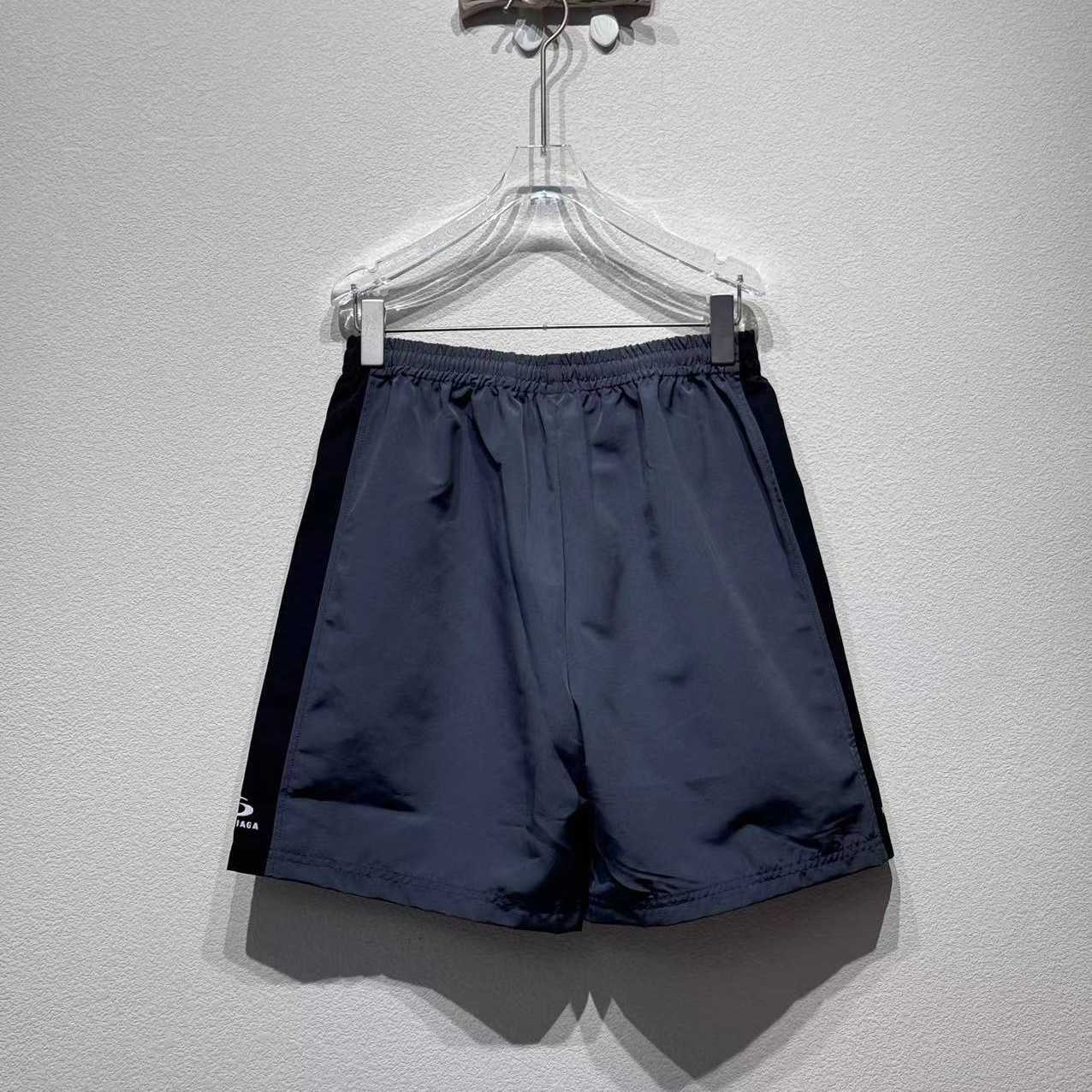 Balenciaga Loop Sports Icon Basketball Swim Shorts In Anthracite And Black - DesignerGu