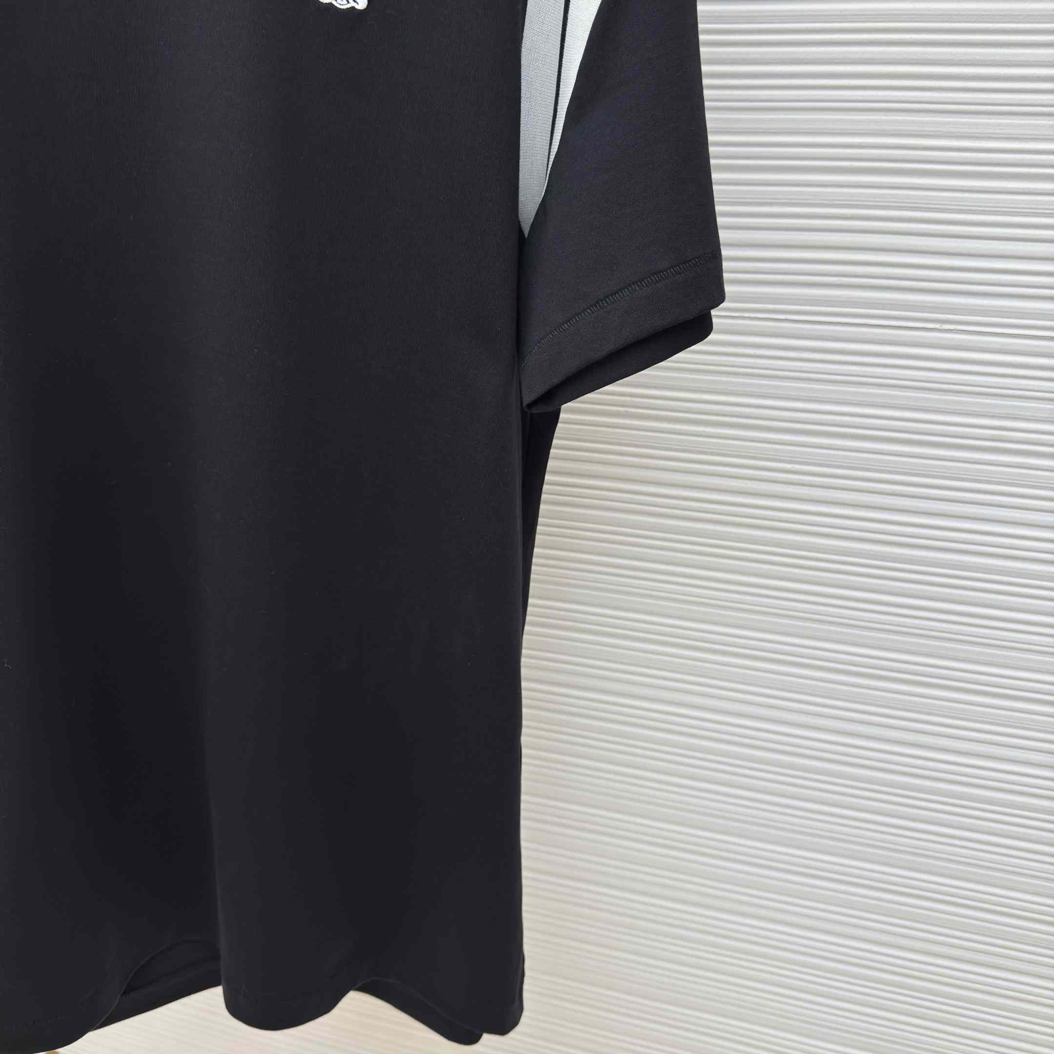 Celine Triomphe Regular T-shirt In Cotton Jersey - DesignerGu