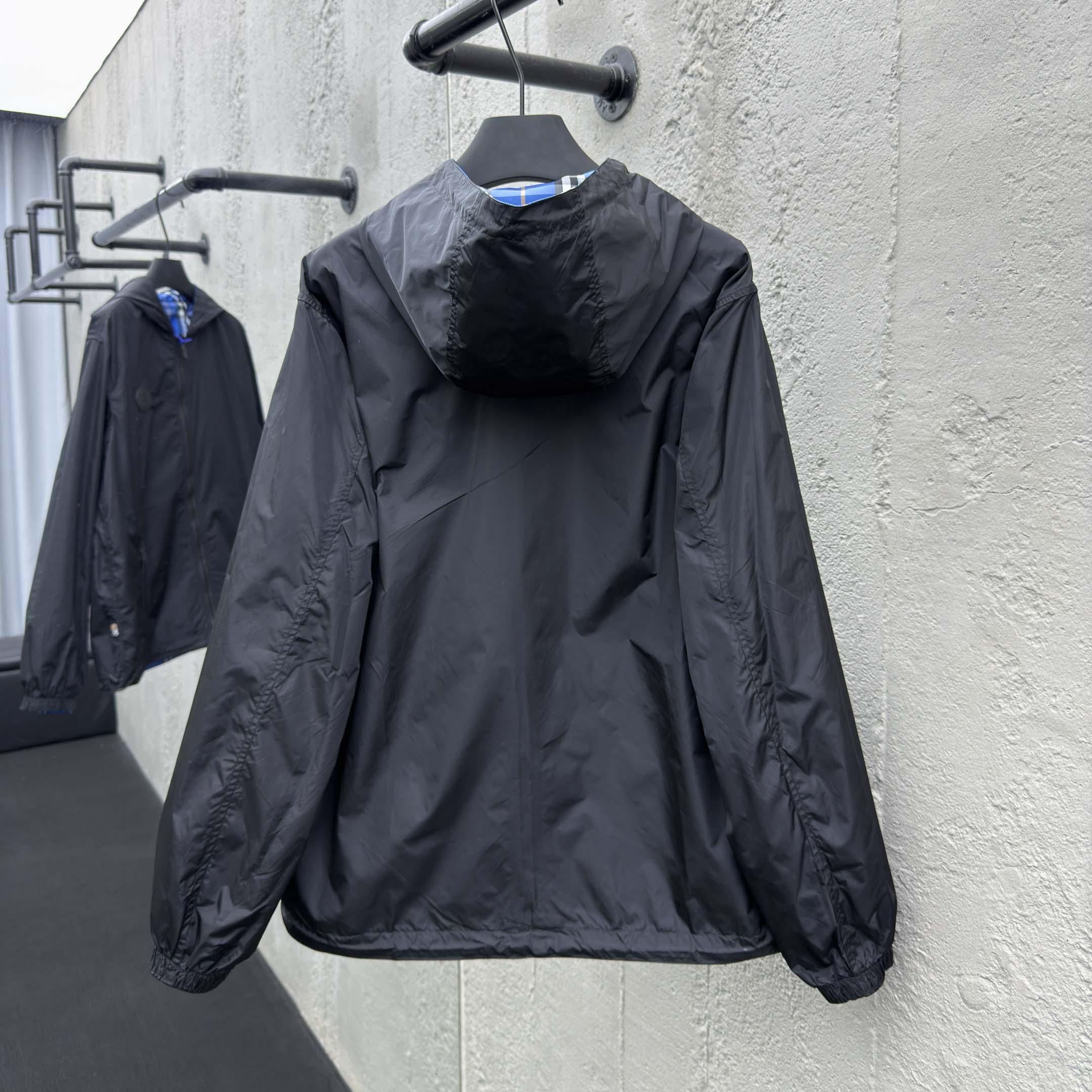 Burberry Reversible Check Hooded Jacket - DesignerGu