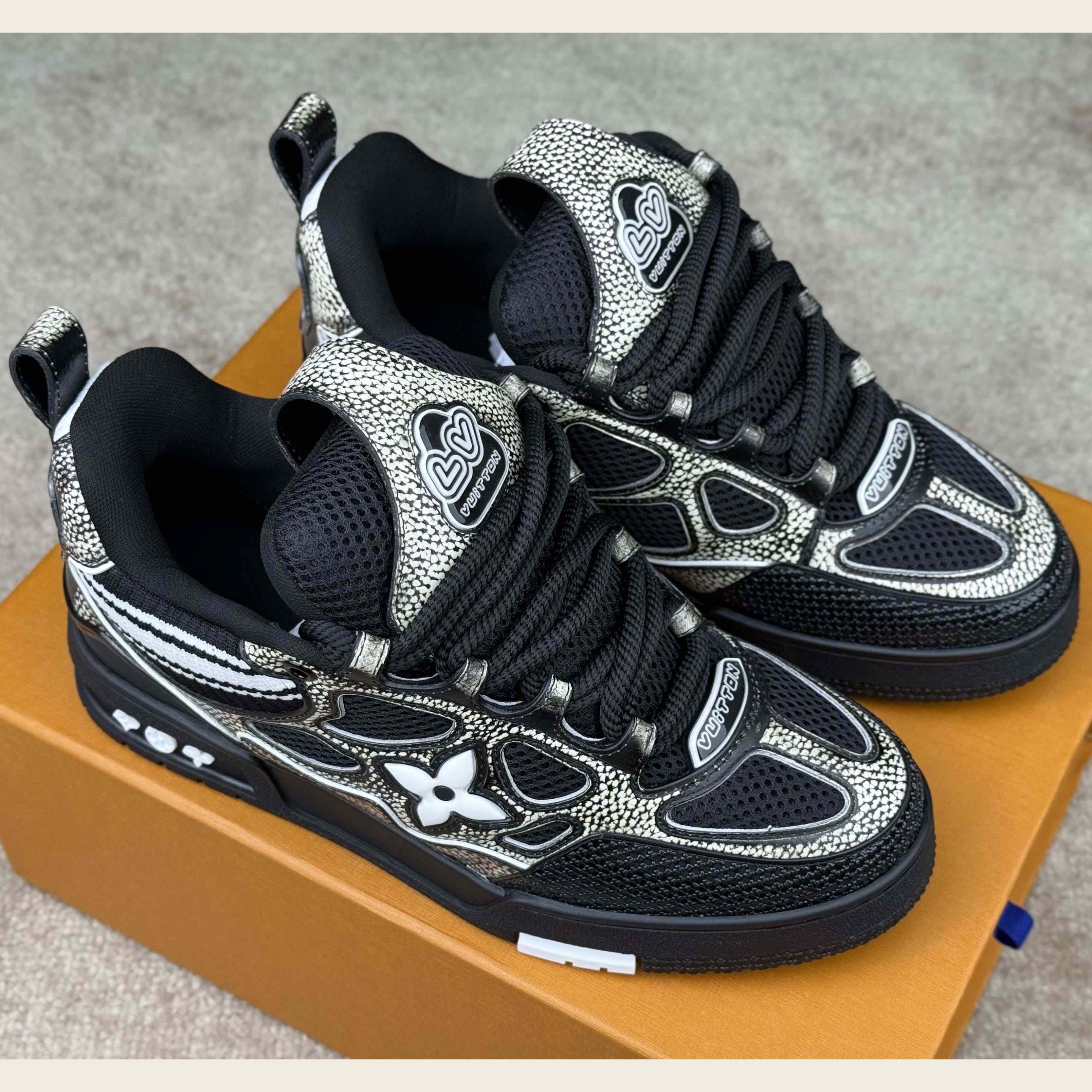 Louis Vuitton LV Skate Sneaker   1AHSX7 - DesignerGu