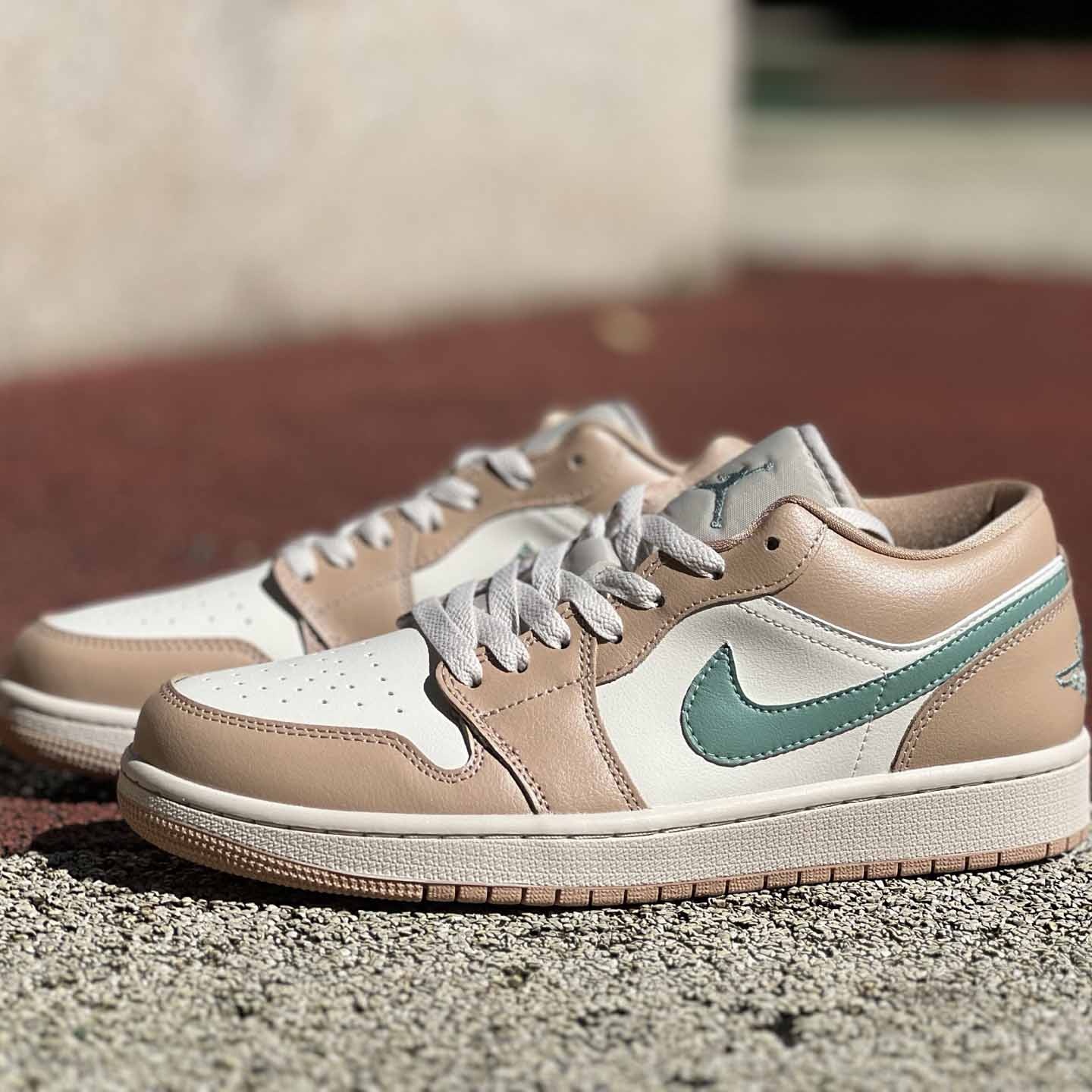 Jordan Air Jordan 1 Low    DC0774-130 - DesignerGu