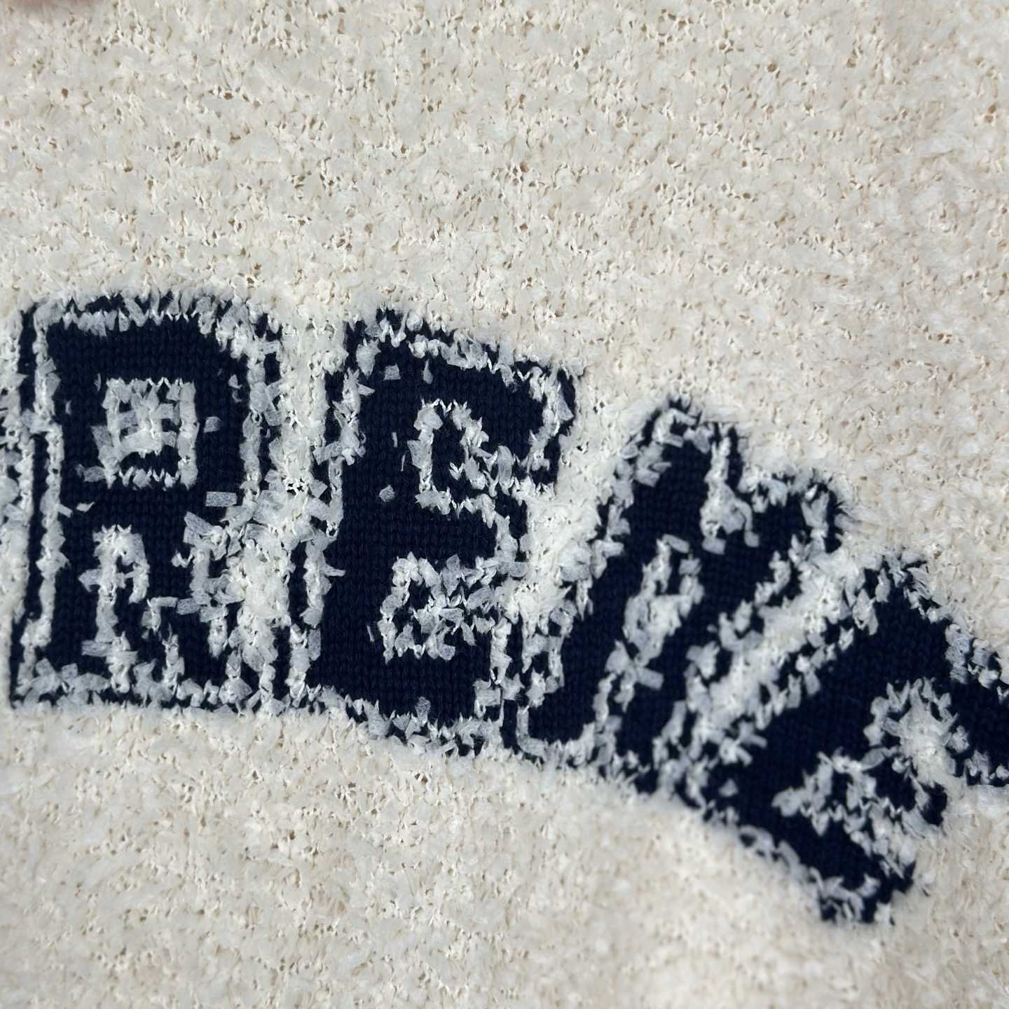 Supreme Textured Arc Sweater - DesignerGu